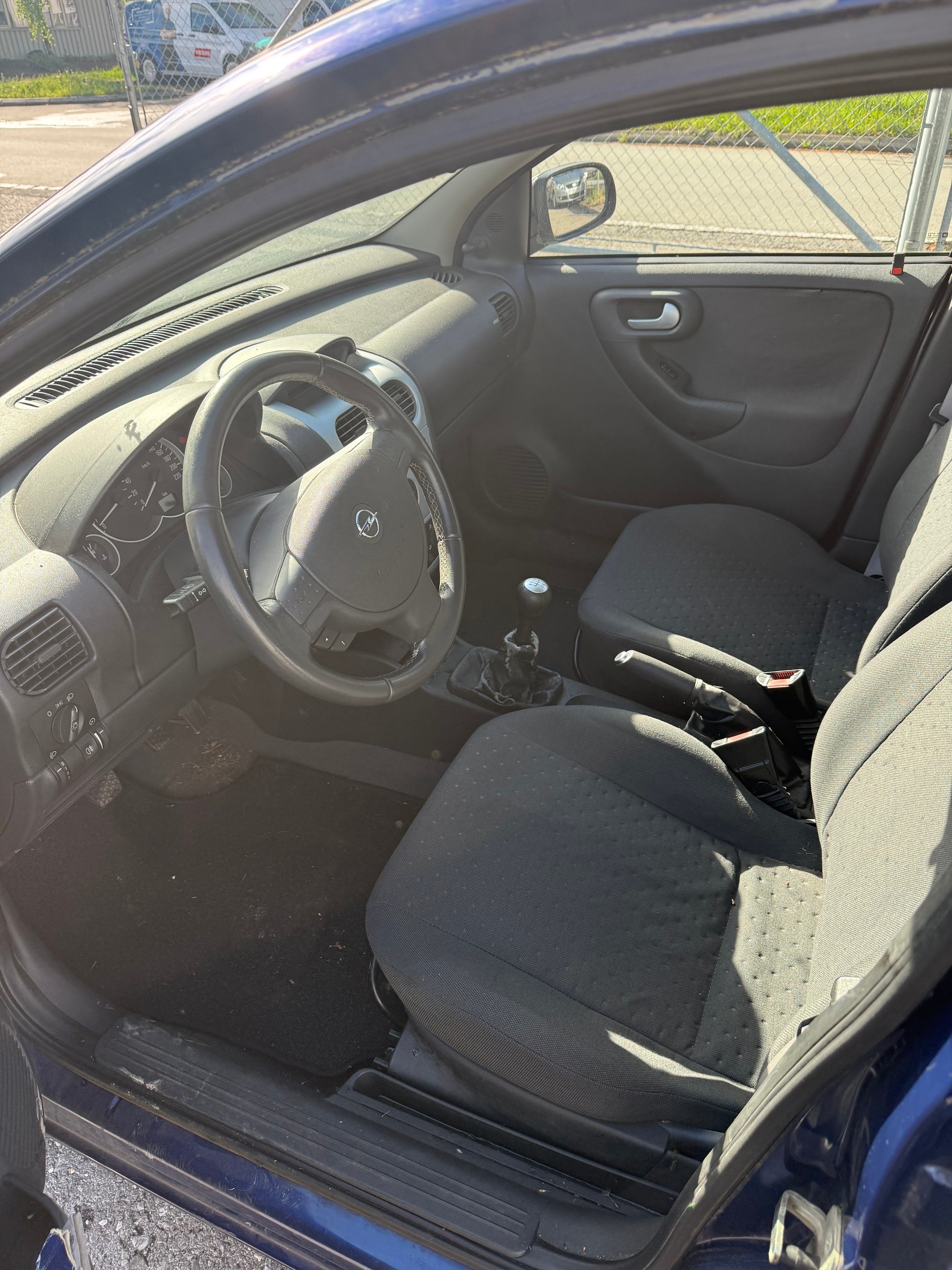 OPEL Corsa 1.2 16V Club-image-6