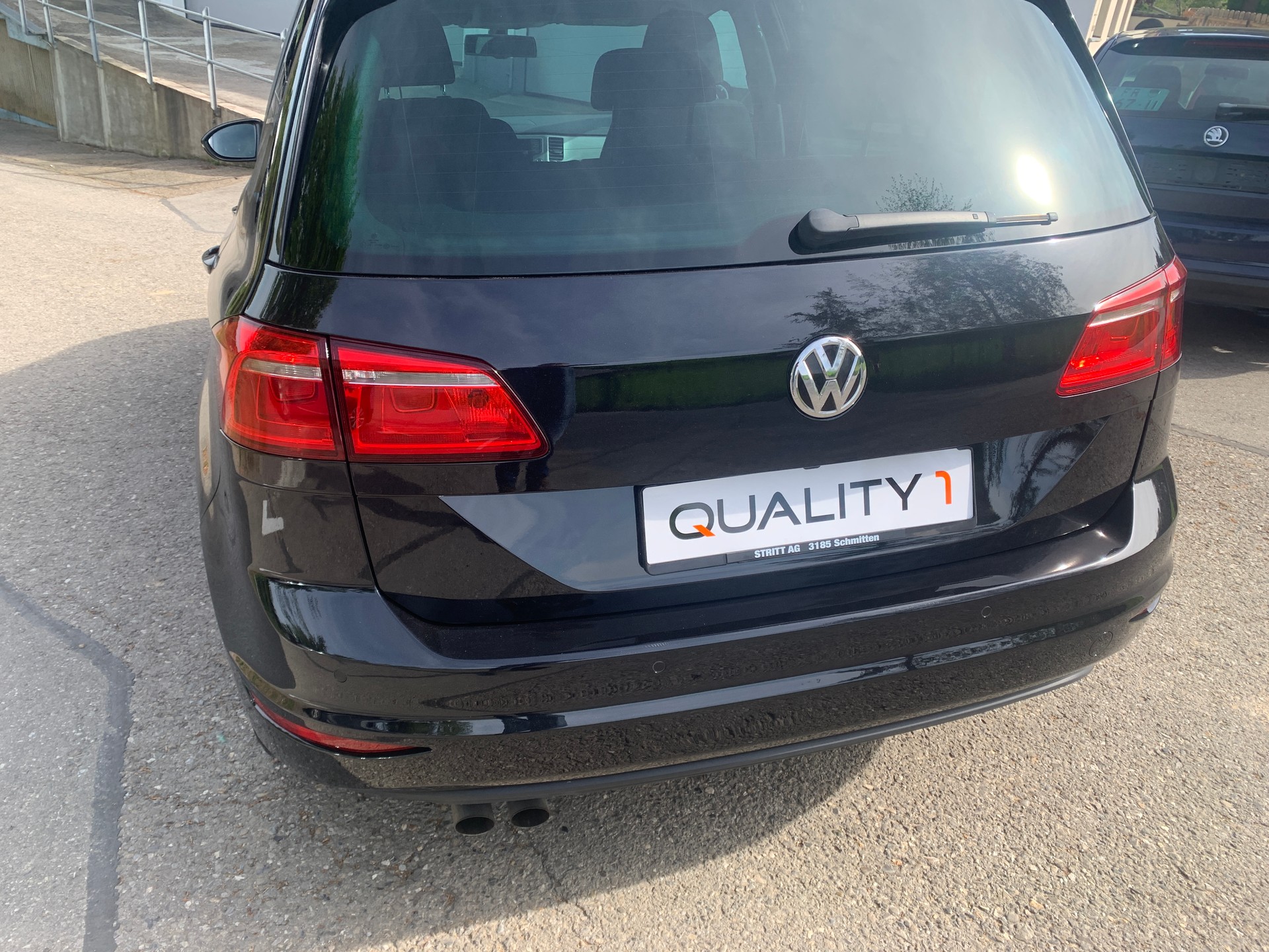 VW Golf Sportsvan 1.4 TSI Highline DSG-image-1
