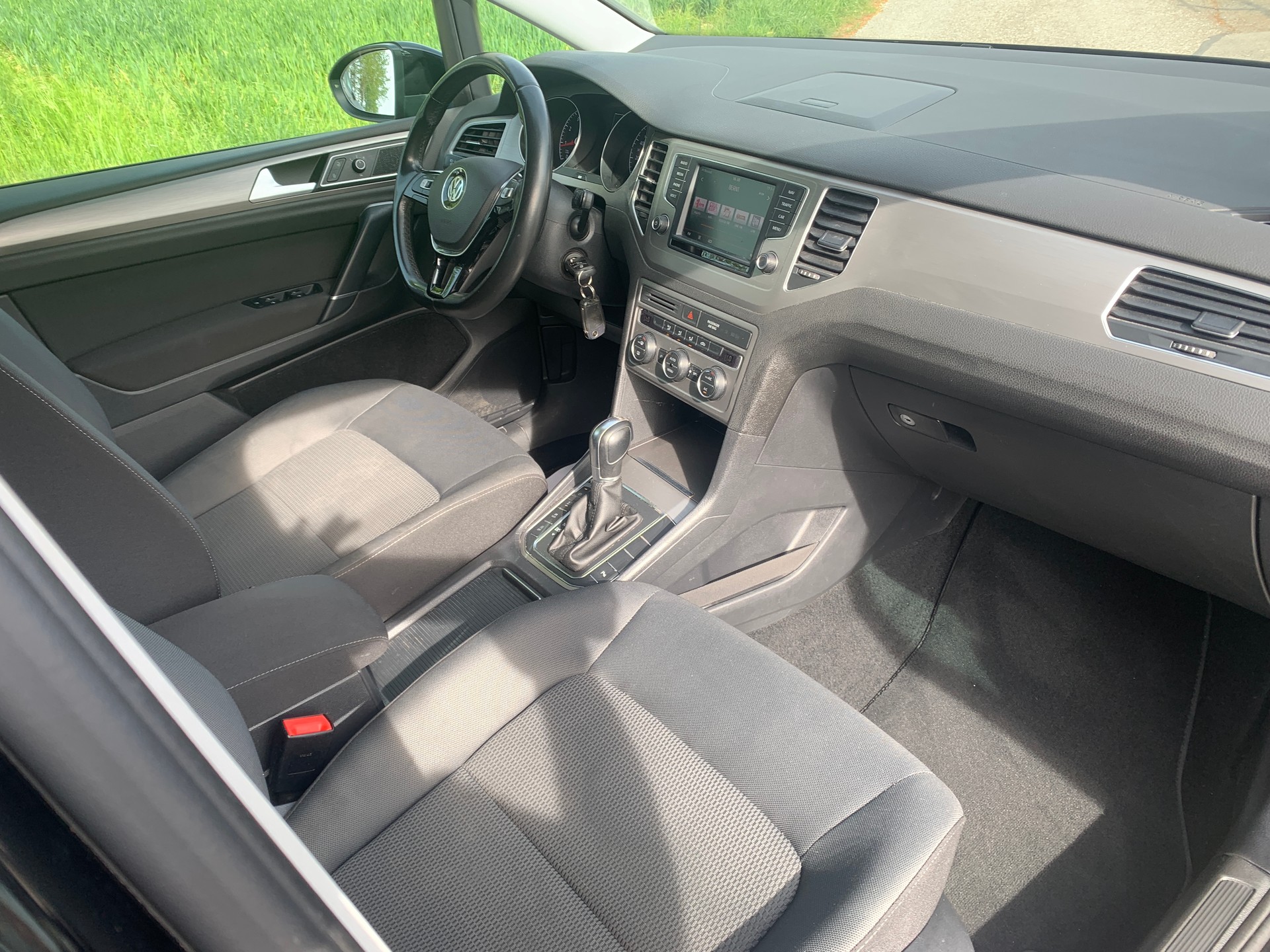 VW Golf Sportsvan 1.4 TSI Highline DSG-image-3