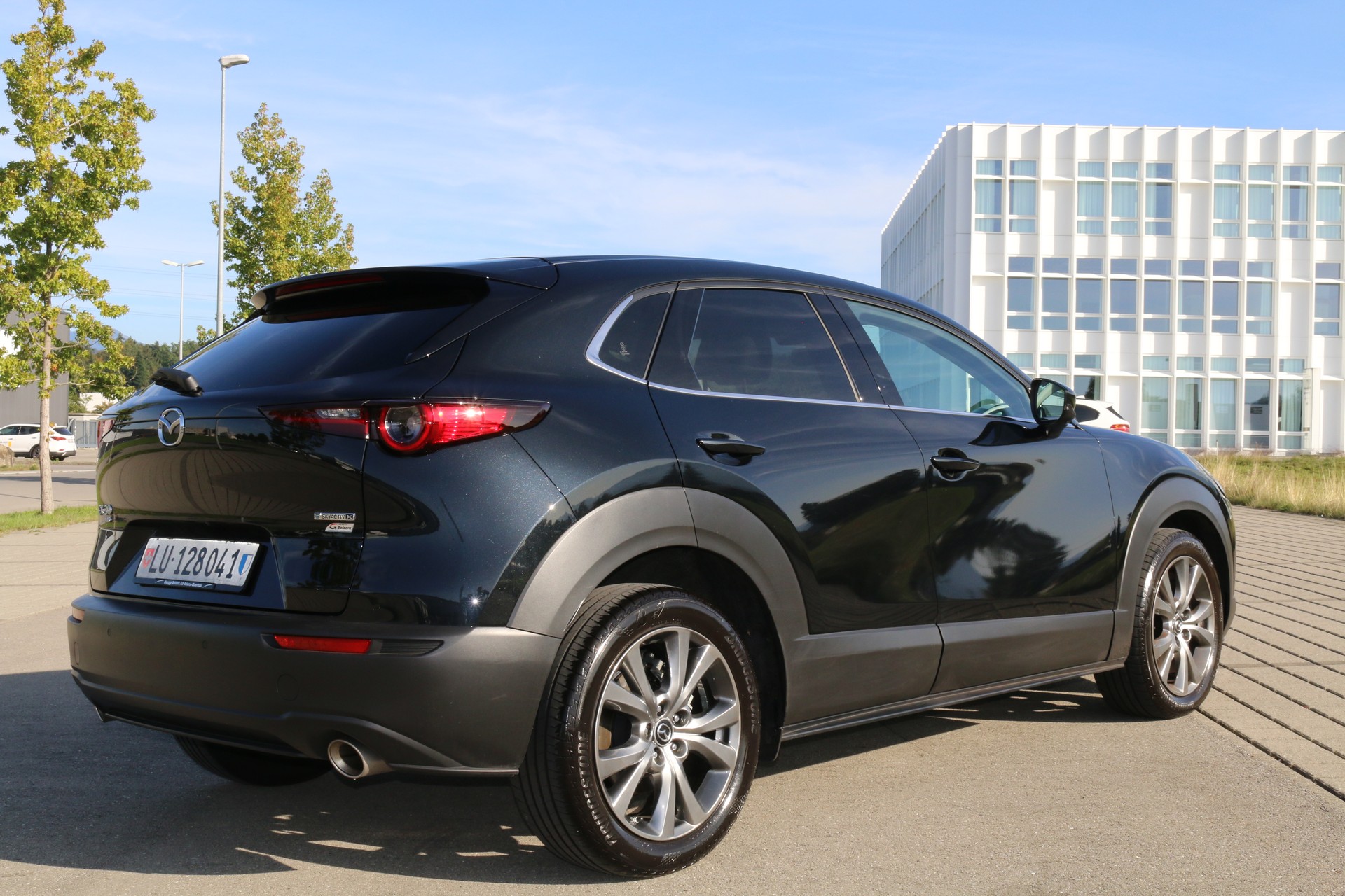 MAZDA CX-30 SKYACTIV-X 186 M Hybrid AWD Revolution Automat-image-1