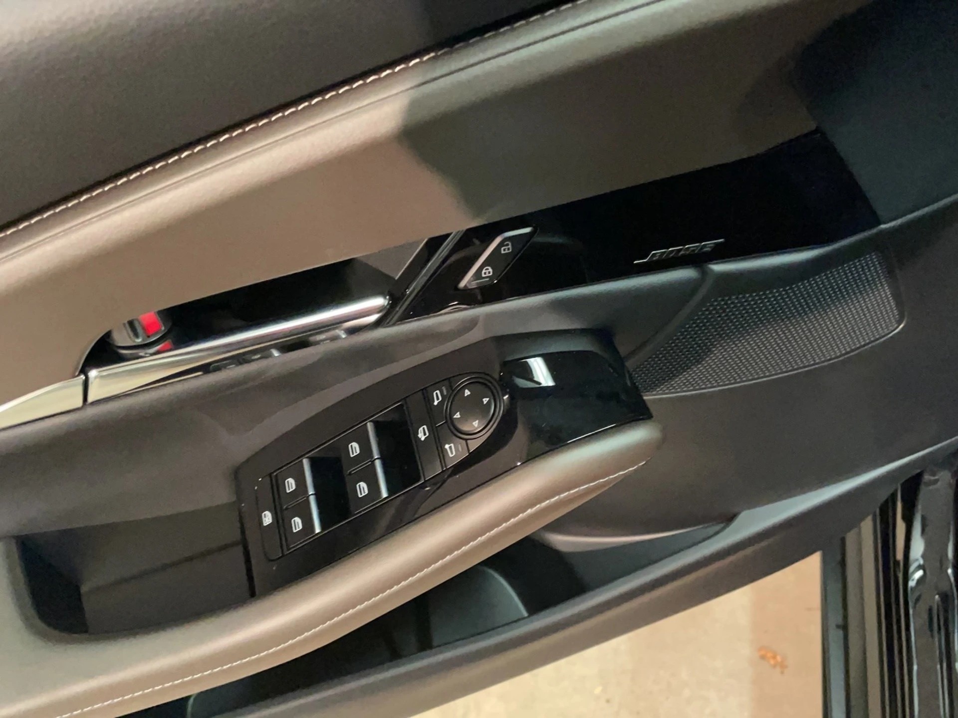 MAZDA CX-30 SKYACTIV-X 186 M Hybrid AWD Revolution Automat-image-5