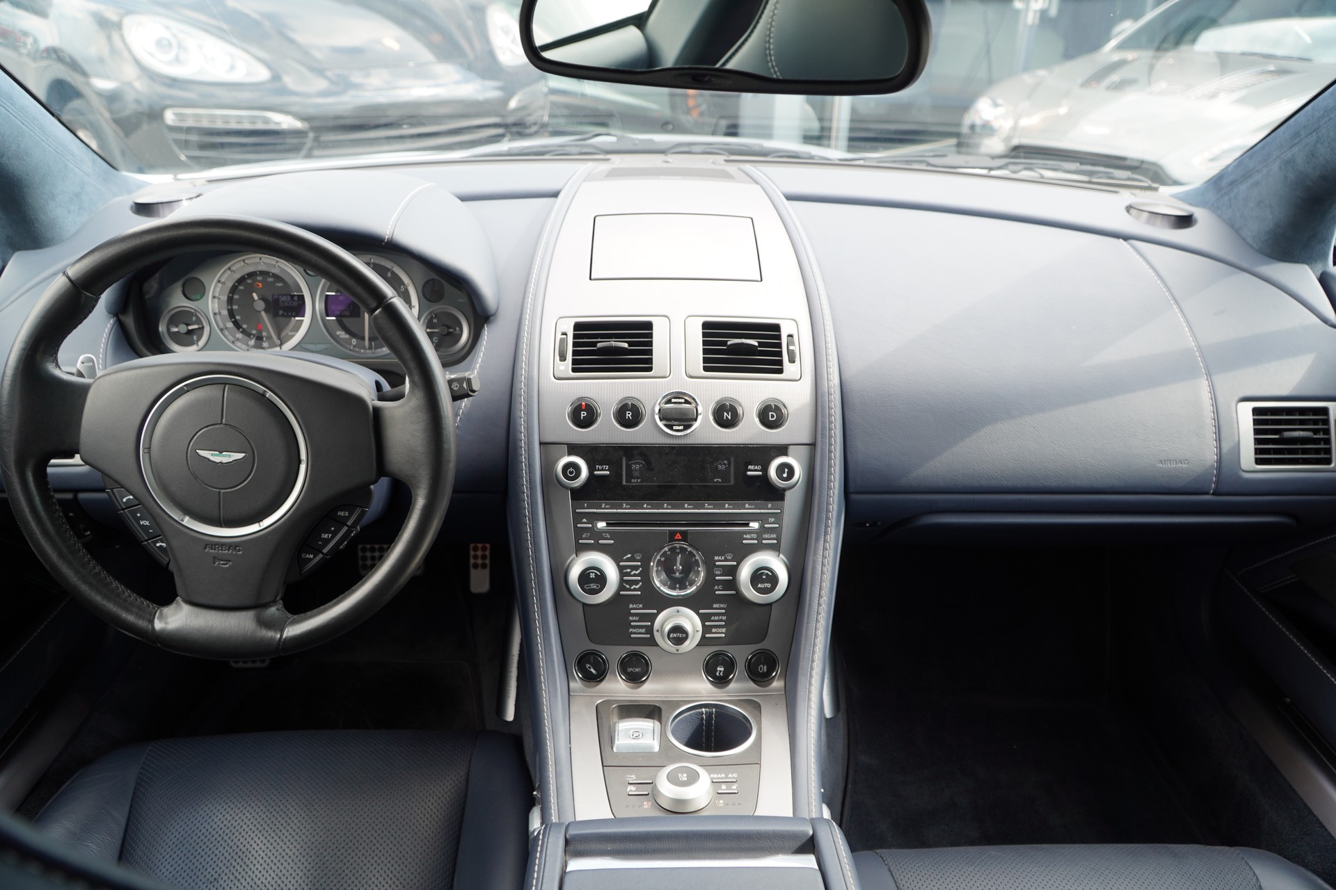 ASTON MARTIN Rapide 5.9 V12 Touchtronic 2-image-8