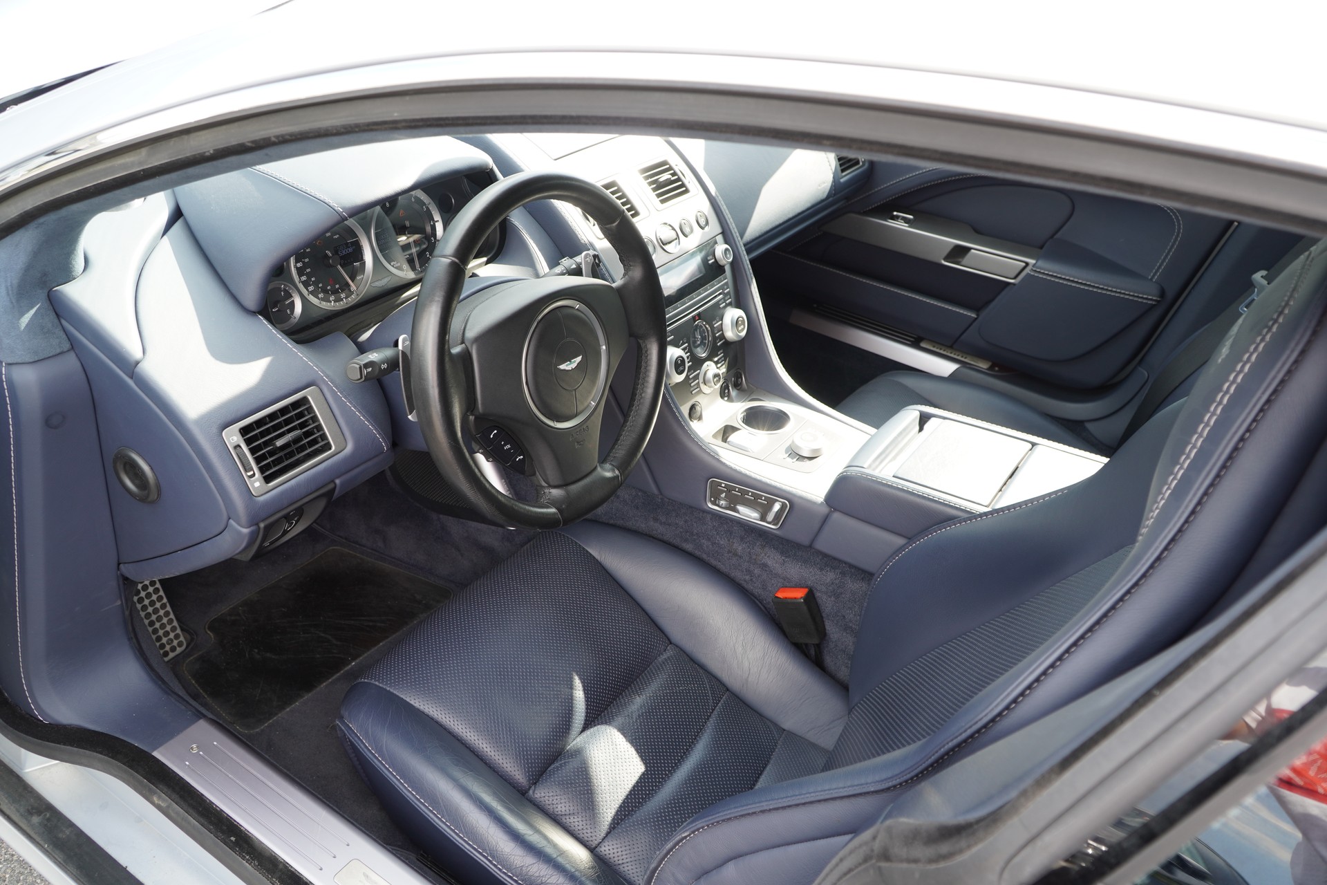 ASTON MARTIN Rapide 5.9 V12 Touchtronic 2-image-20