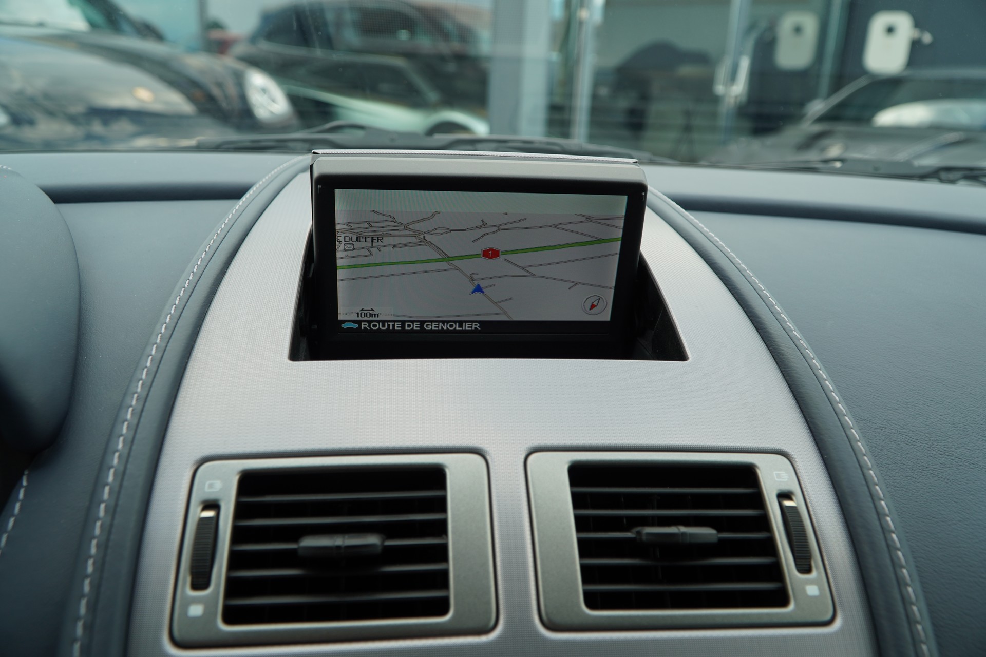 ASTON MARTIN Rapide 5.9 V12 Touchtronic 2-image-24