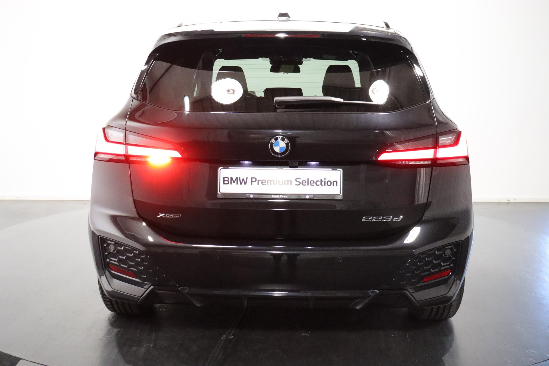 BMW 223d xDrive paddles Active Tourer-image-3