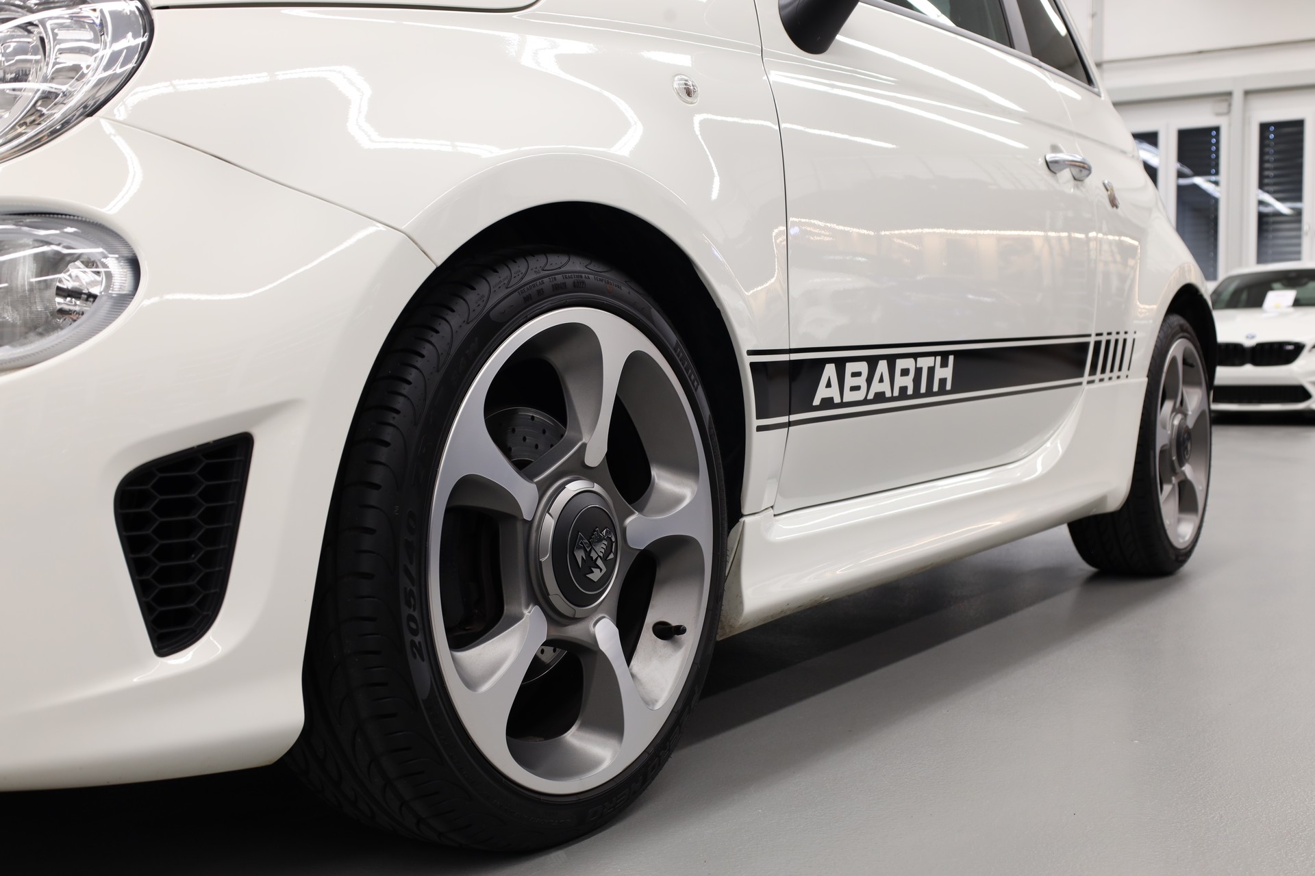 FIAT 595 Abarth 1.4 T-Jet 165 Turismo-image-11