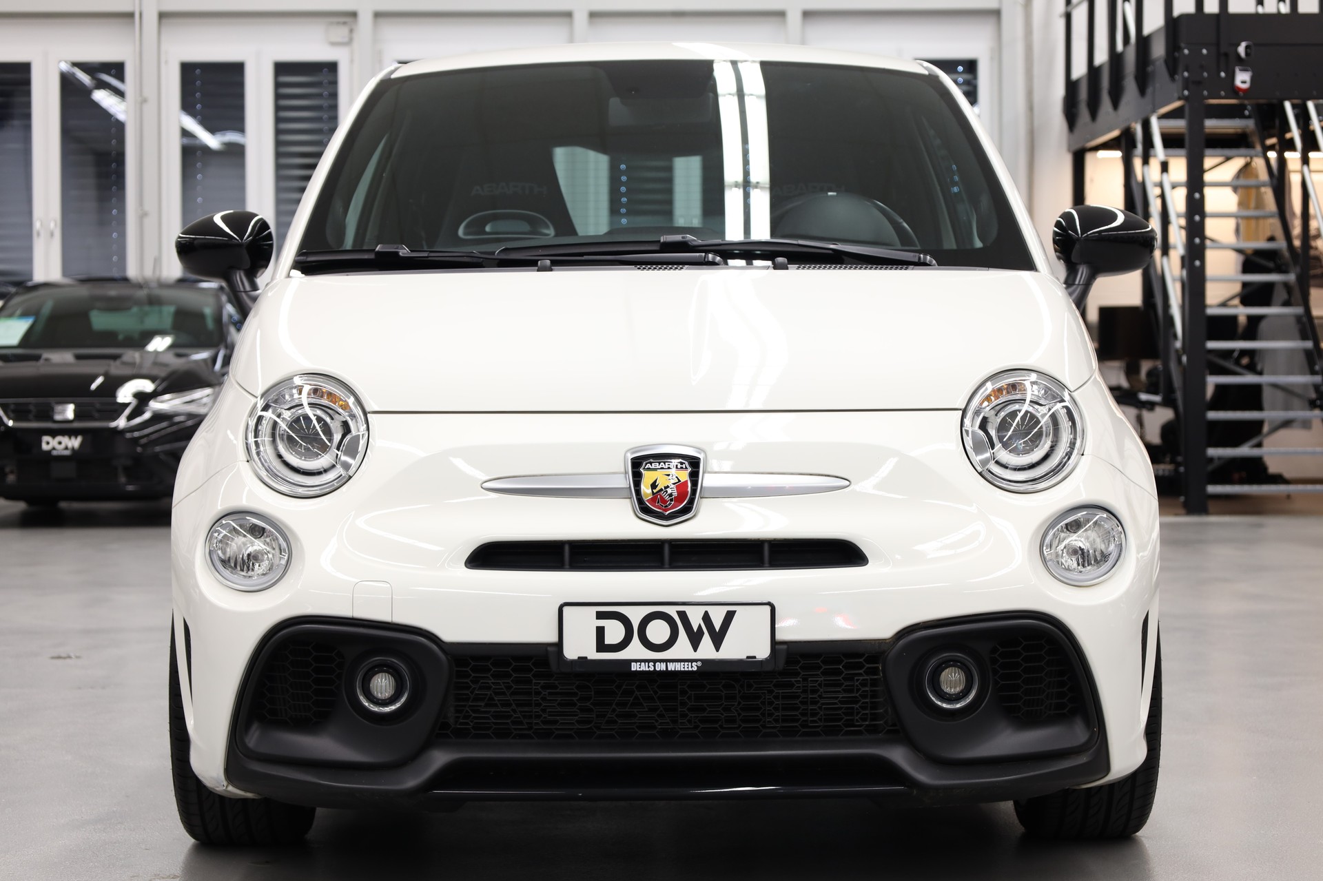 FIAT 595 Abarth 1.4 T-Jet 165 Turismo-image-4