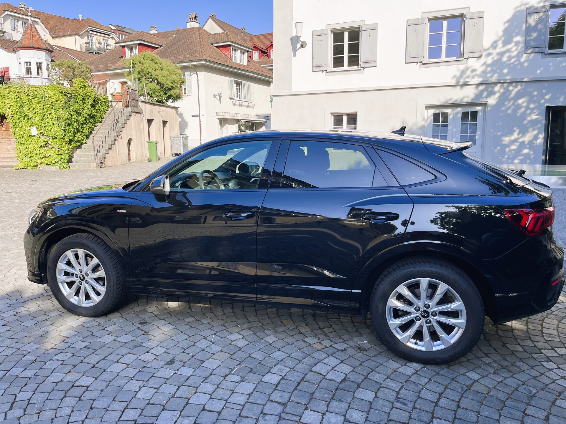 AUDI Q3 Sportback 35 TFSI S line 1.5 S-Tronic | CH-Fahrzeug | Frisch ab Service-image-2