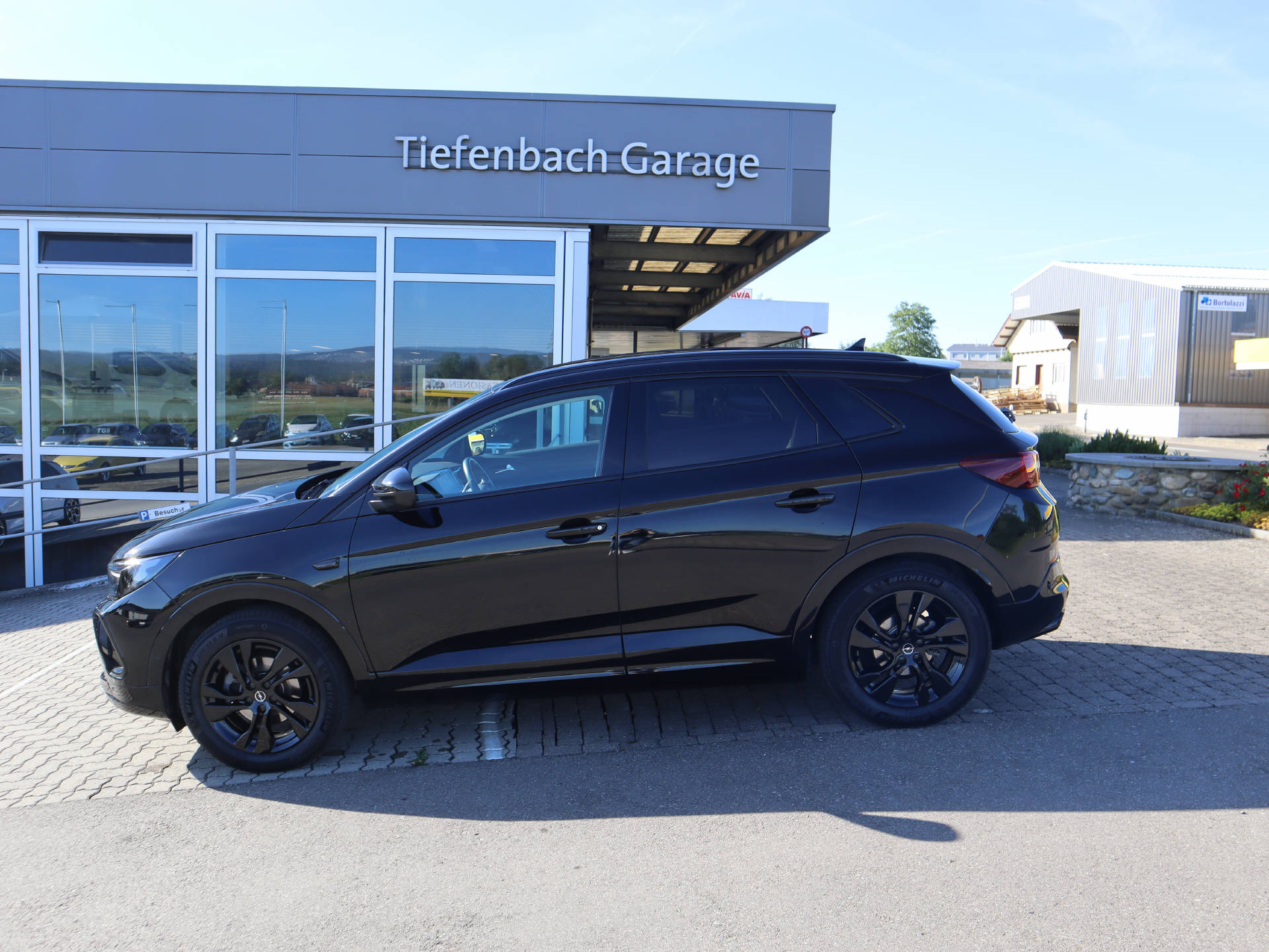 OPEL Grandland 1.2 T GS-image-1