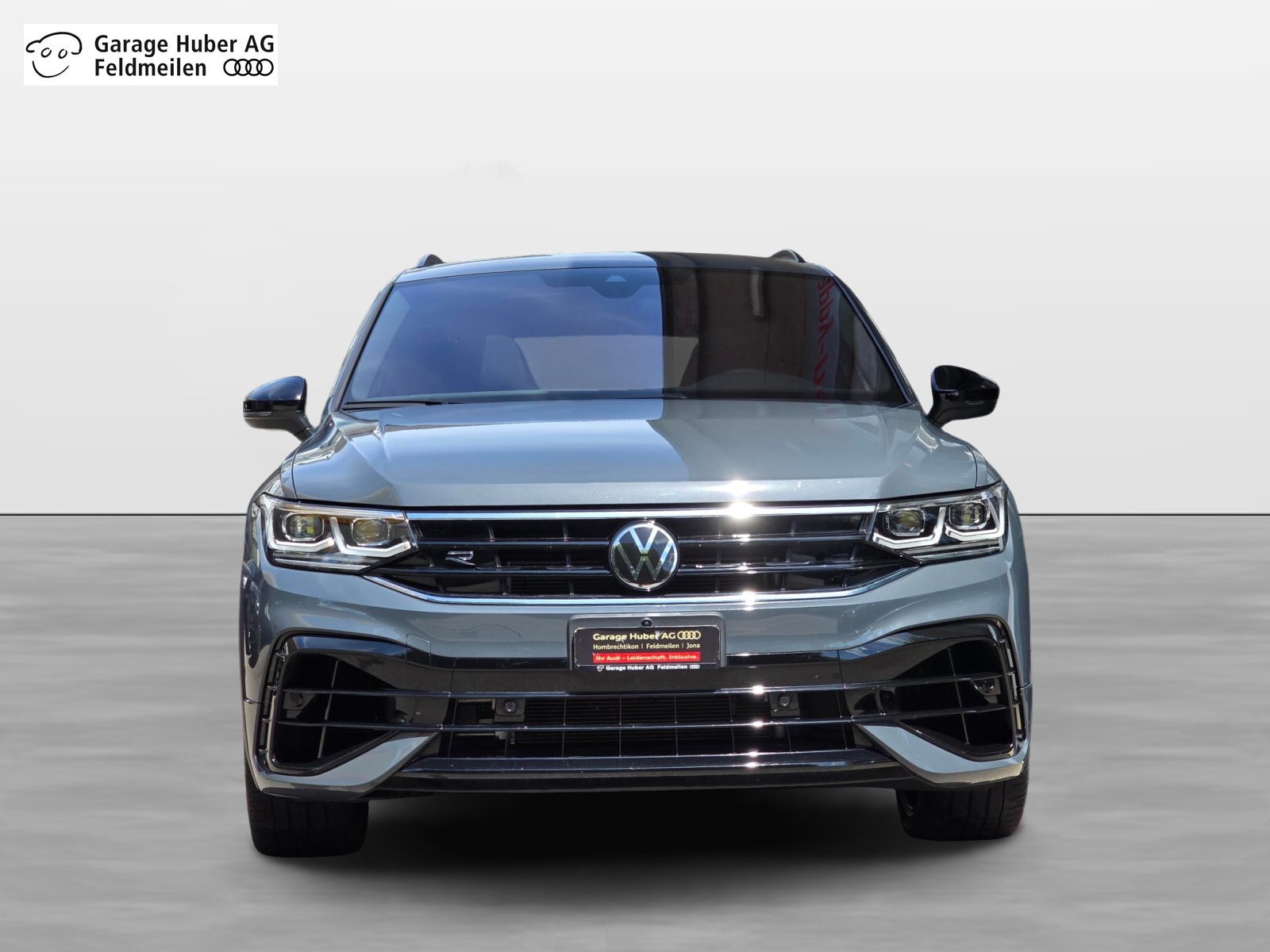 VW Tiguan 2.0TSI R 4Motion DSG-showroom-element-3
