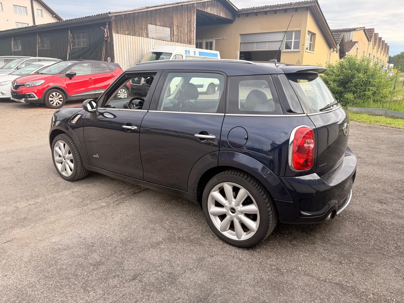 MINI Countryman Cooper S ALL4-image-9