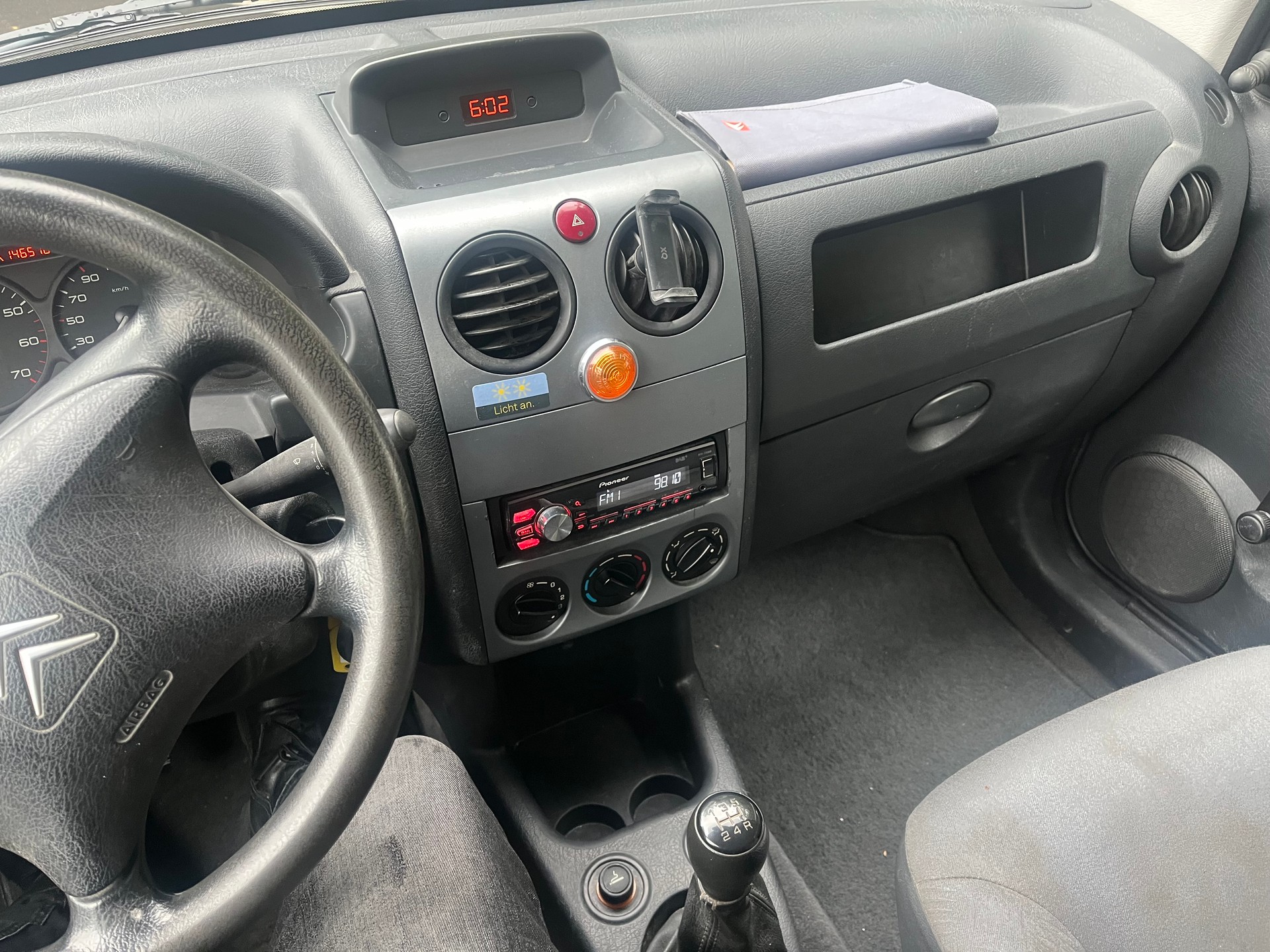 CITROEN Berlingo 1.4 600-image-6