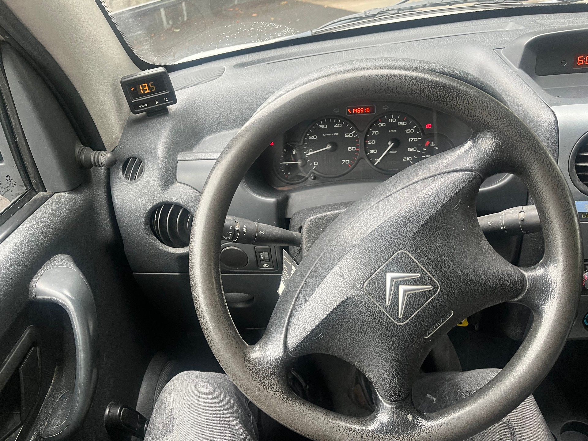 CITROEN Berlingo 1.4 600-image-8
