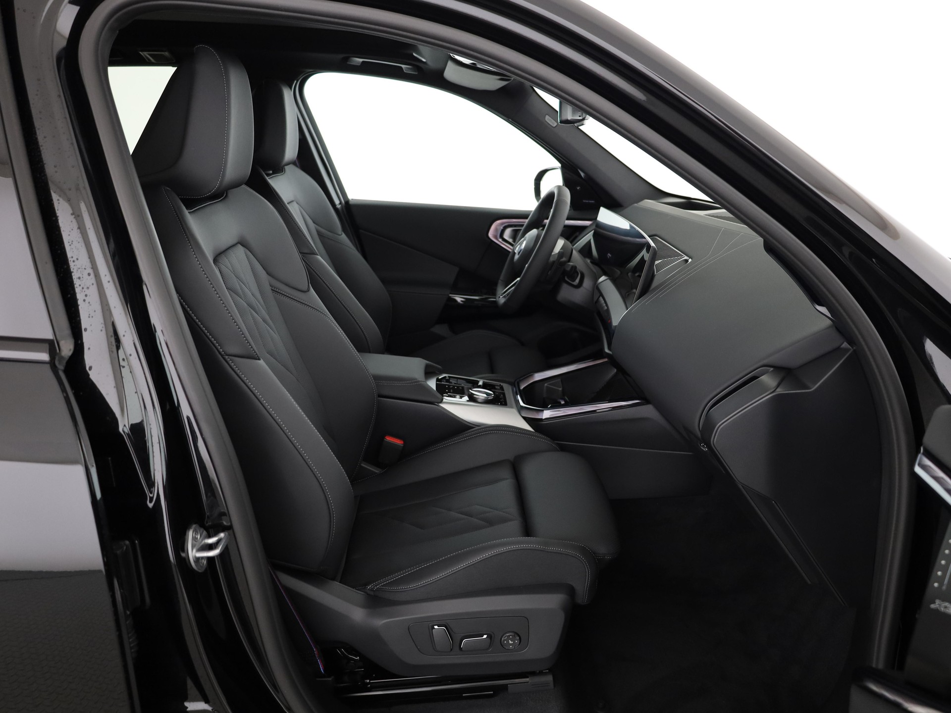 BMW X3 20d xDrive-image-14