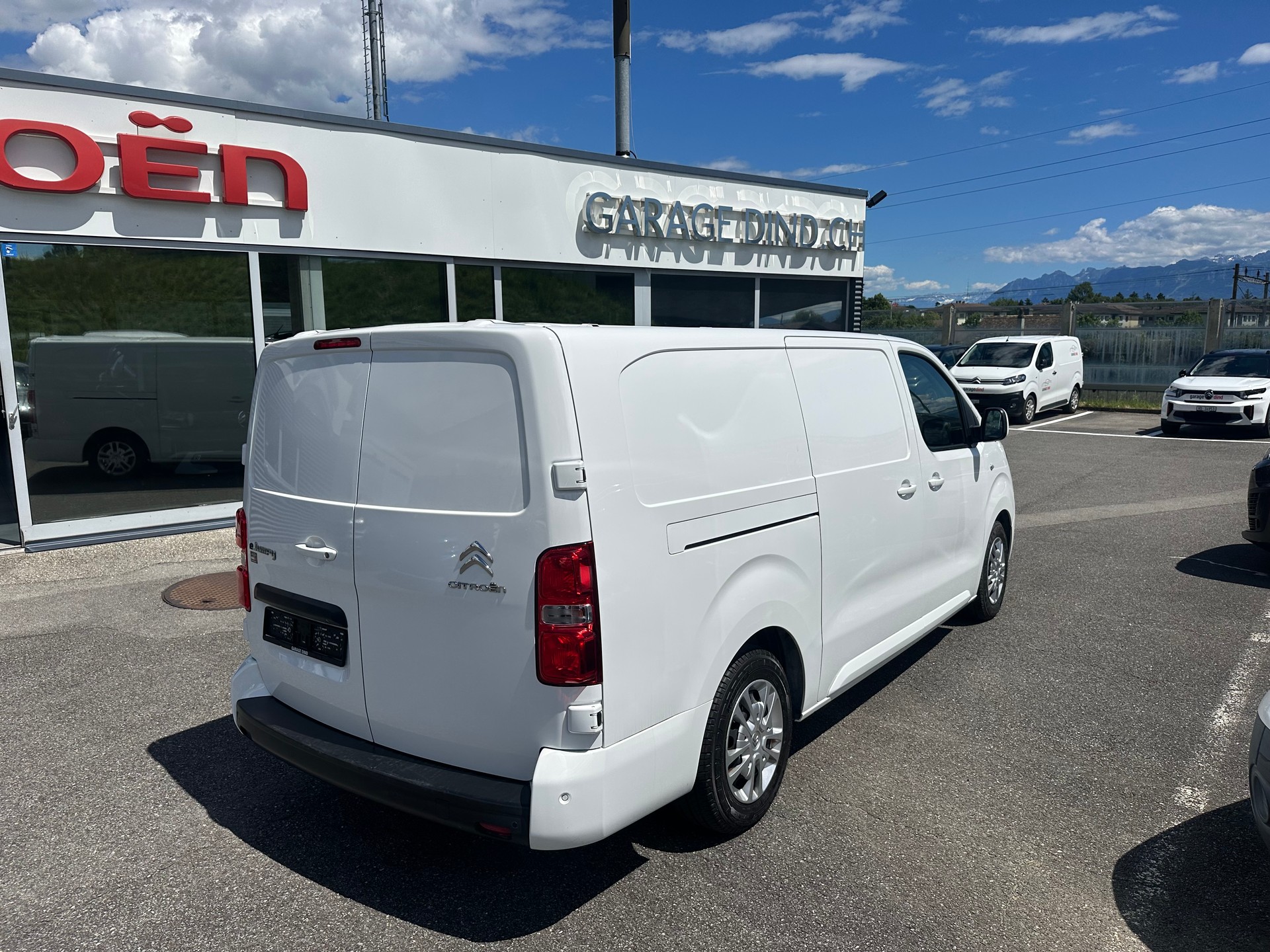 CITROEN e-Jumpy XL Club 75kWh-image-4