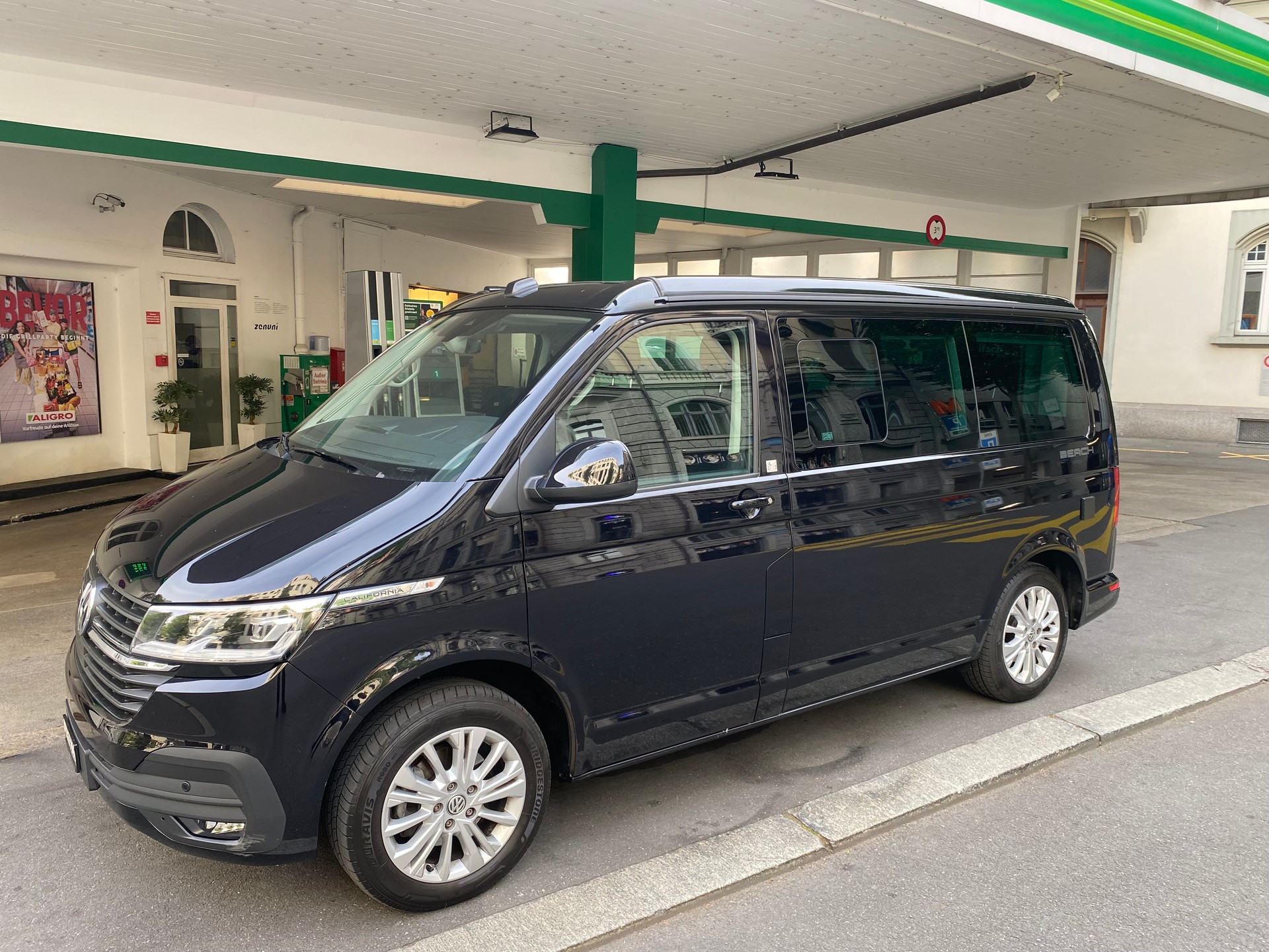 VW T6.1 California 2.0 TDI Beach Edition Spirit 4Motion DSG-image-2
