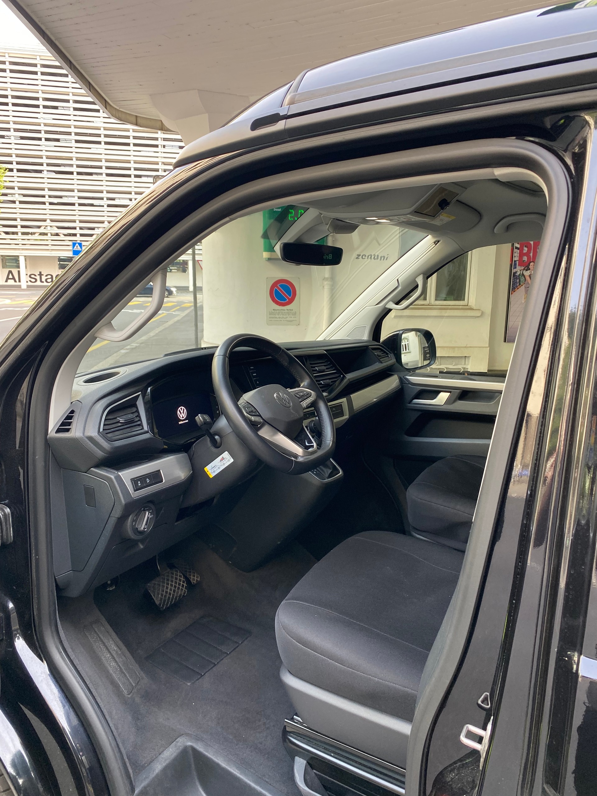 VW T6.1 California 2.0 TDI Beach Edition Spirit 4Motion DSG-image-9