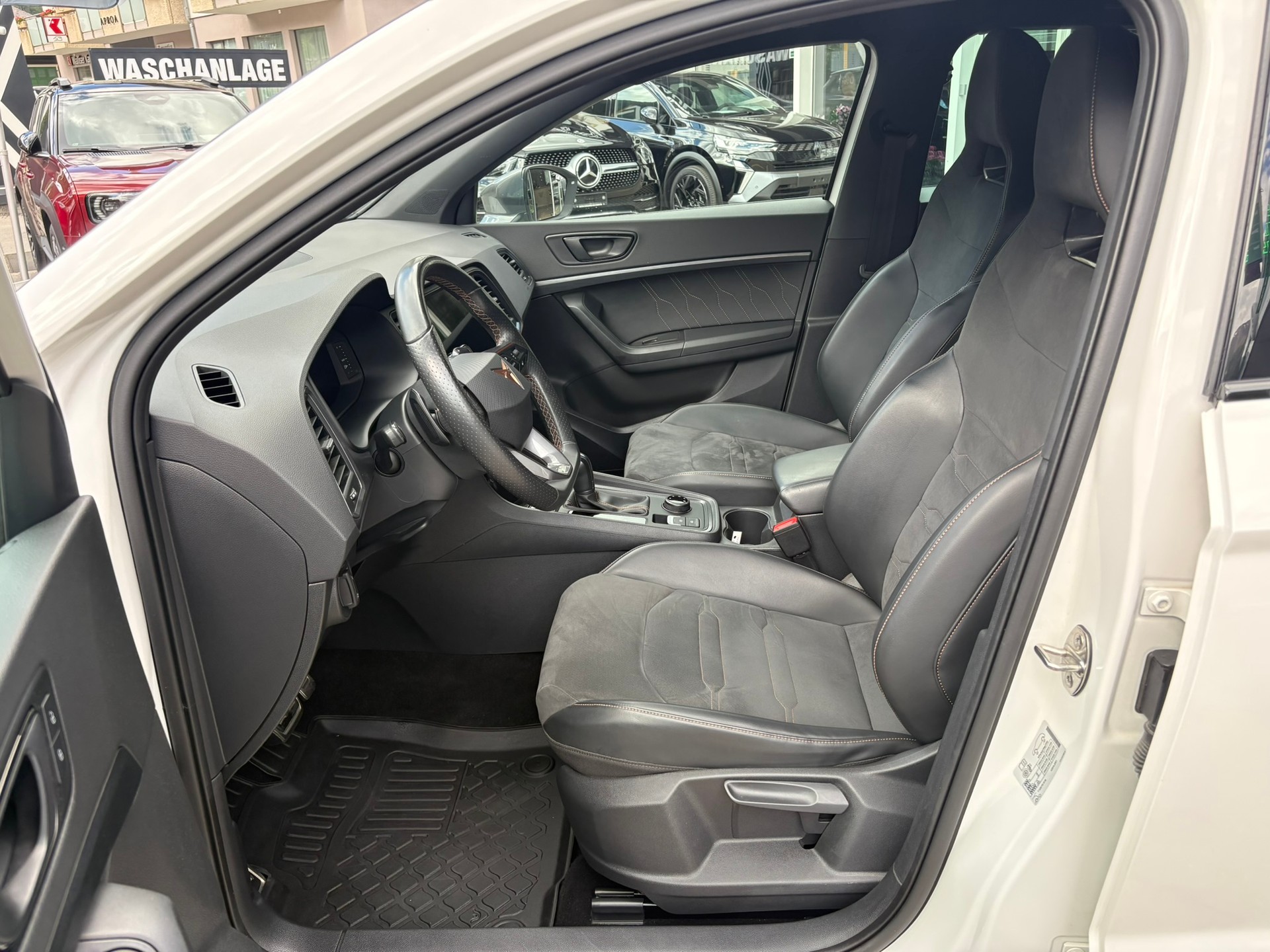 CUPRA Ateca 2.0TSI 4Drive-image-8