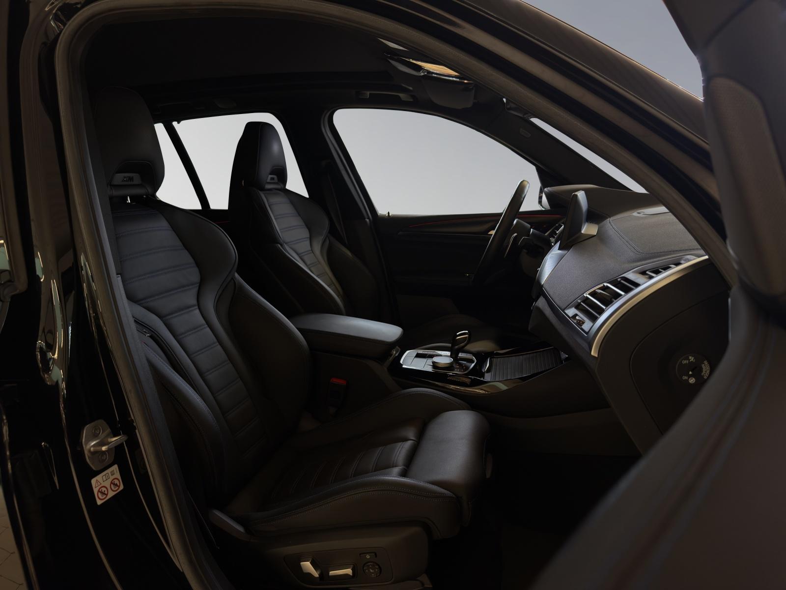 BMW X3 M40i-image-16