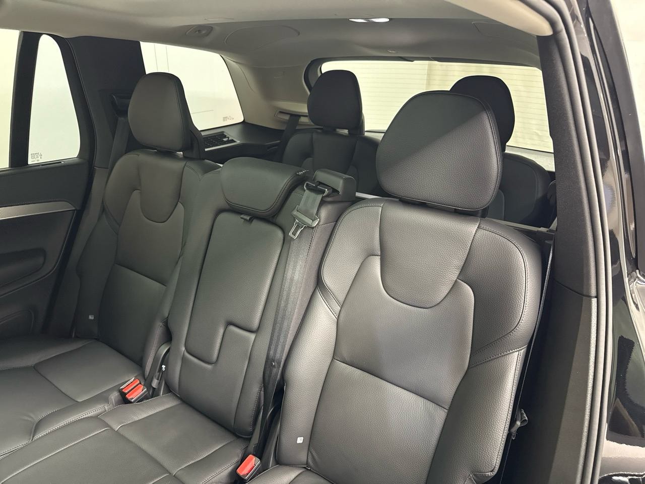 VOLVO XC90 B5 Diesel Mild Hybrid AWD Plus Bright Geartronic-image-11
