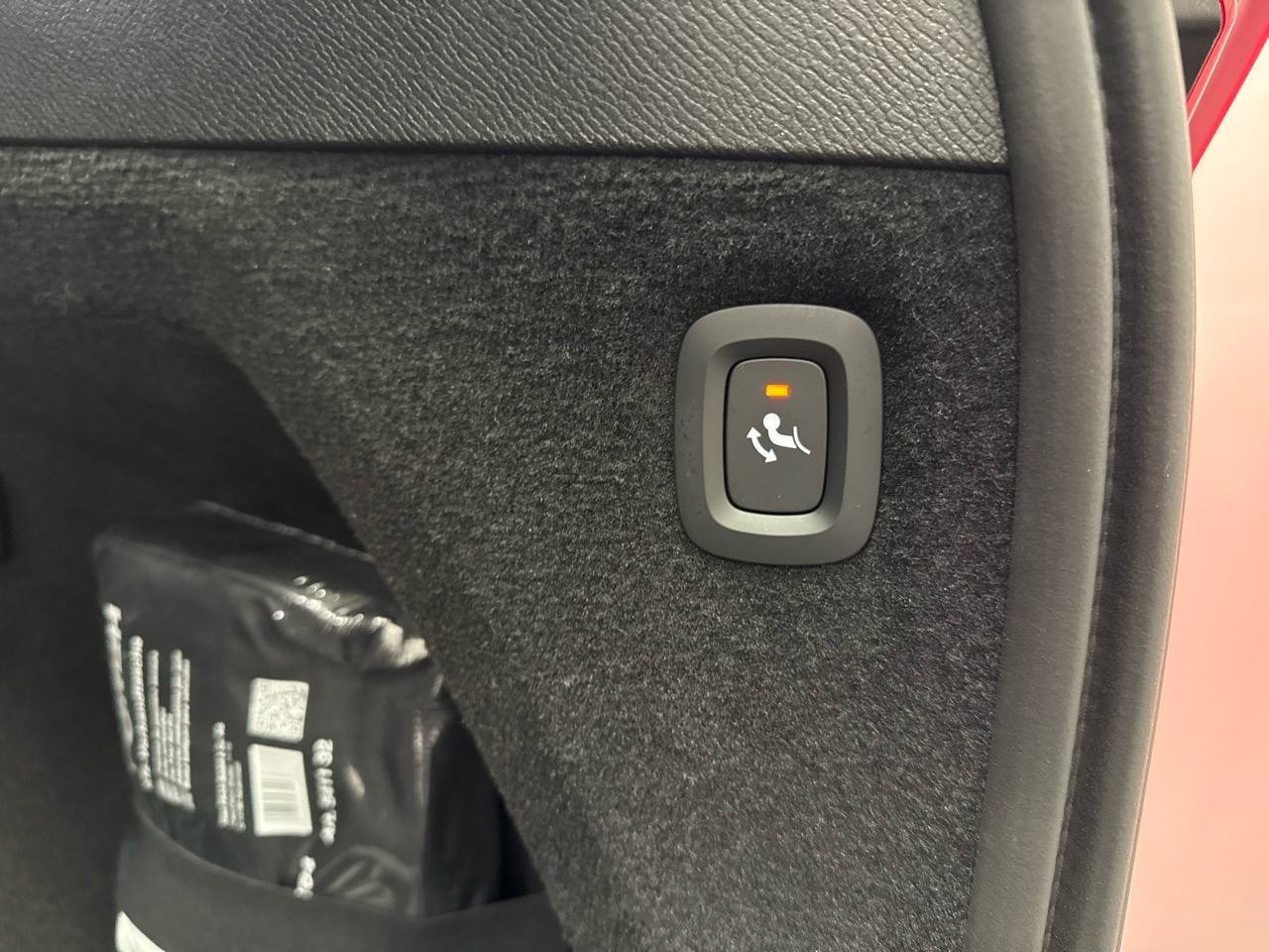 VOLVO XC90 B5 Diesel Mild Hybrid AWD Plus Bright Geartronic-image-15