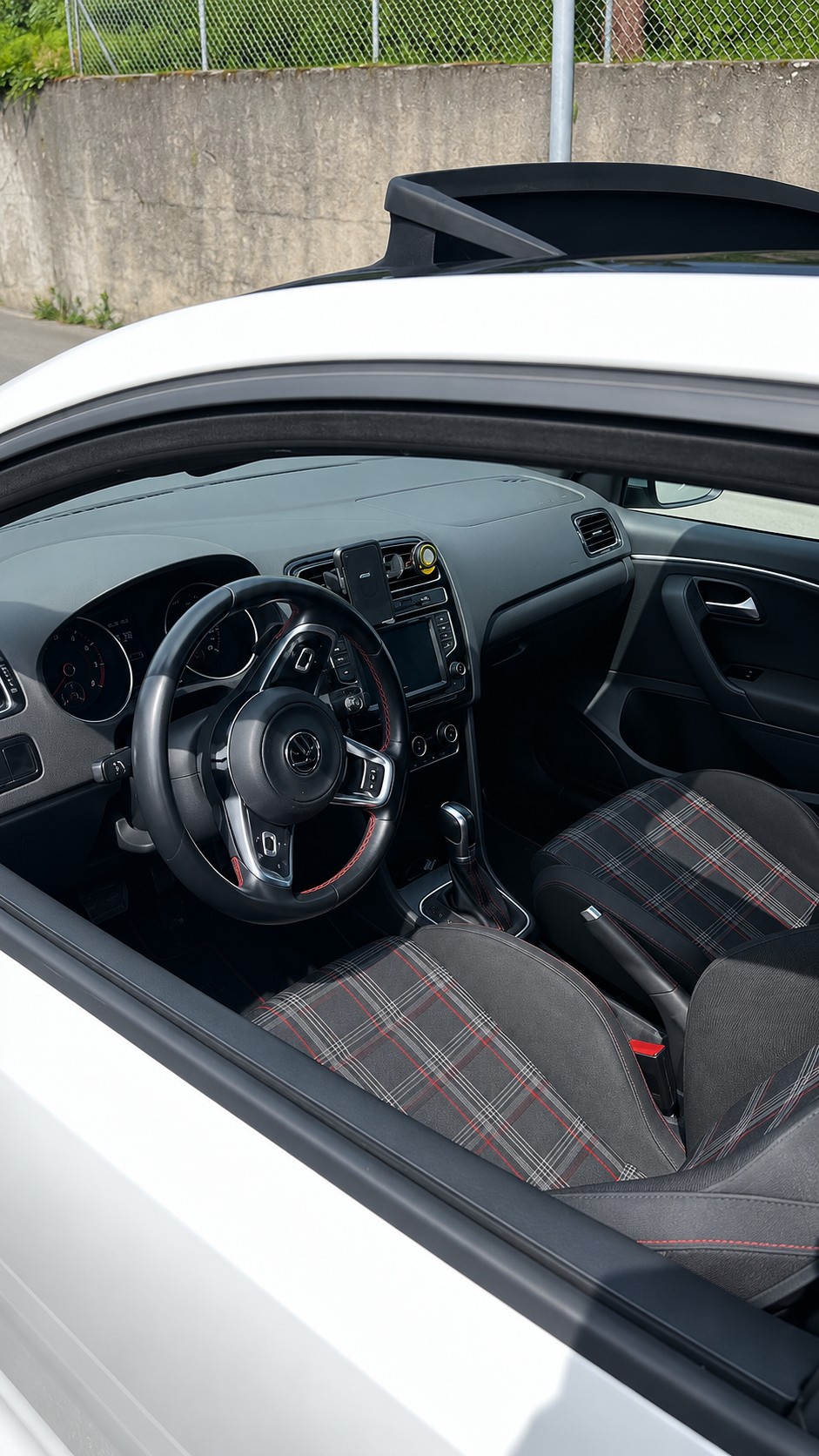 VW 1.8 TSI GTI DSG-image-2