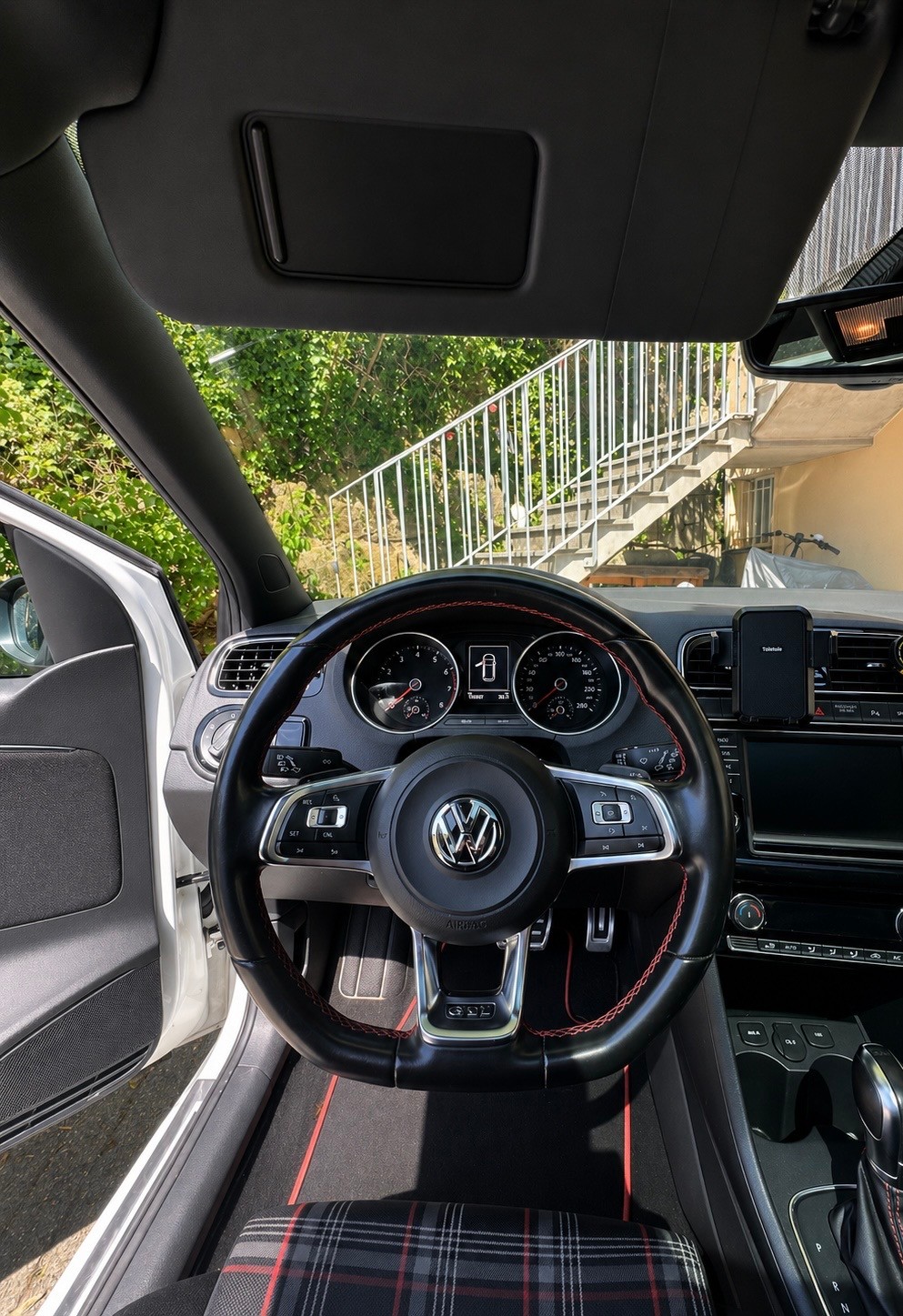 VW 1.8 TSI GTI DSG-image-3