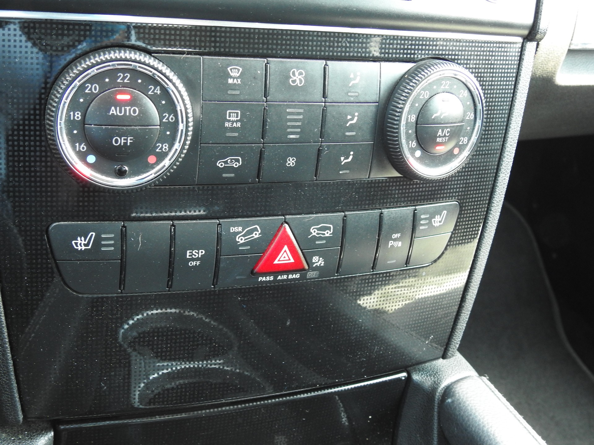 MERCEDES-BENZ ML 280 CDI 4Matic 7G-Tronic-image-24