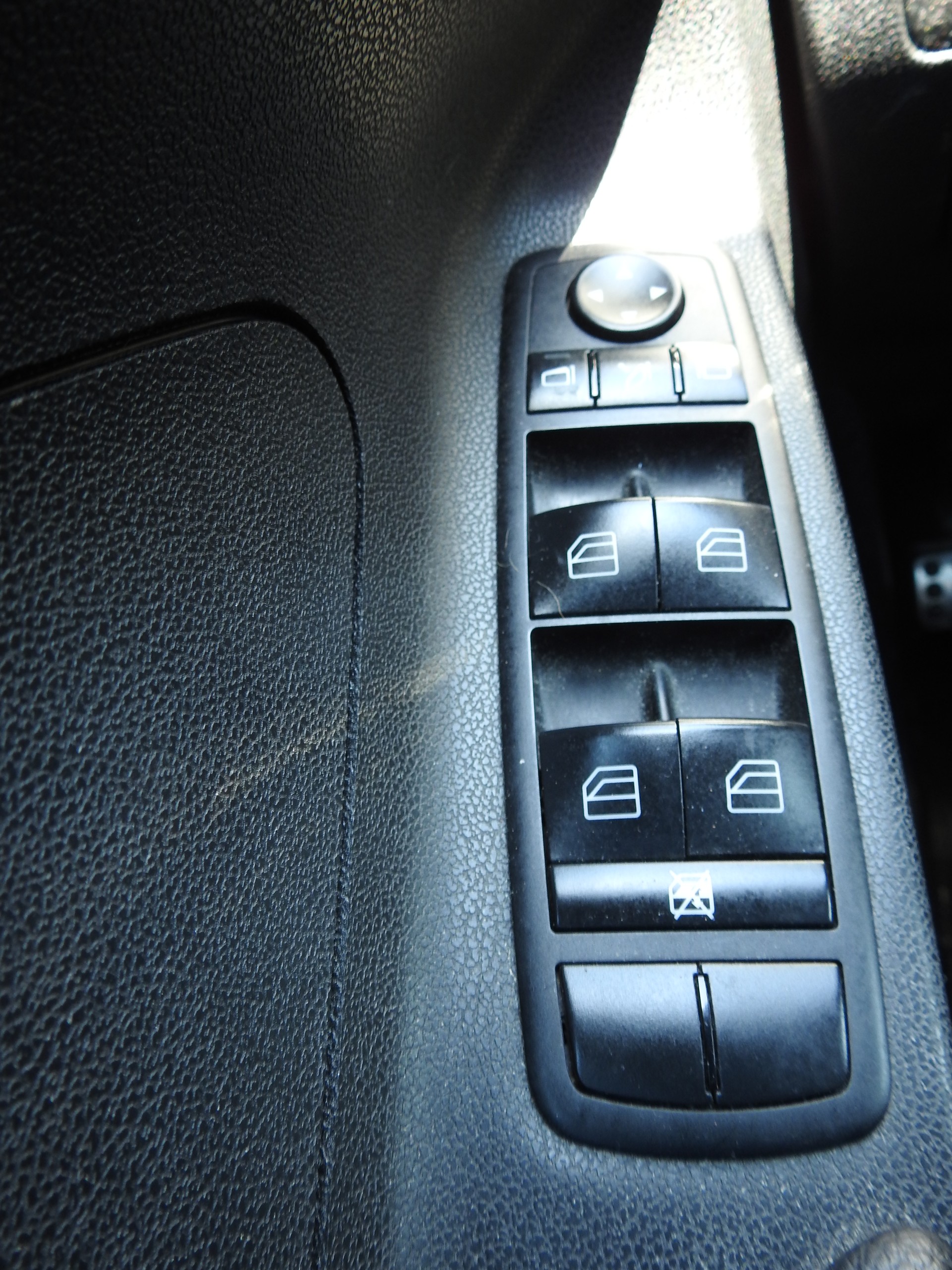 MERCEDES-BENZ ML 280 CDI 4Matic 7G-Tronic-image-26