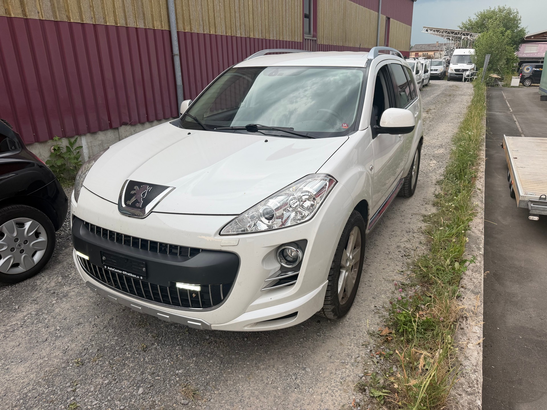 PEUGEOT 4007 2.2 HDi Platinum Edition DCS6-image-0