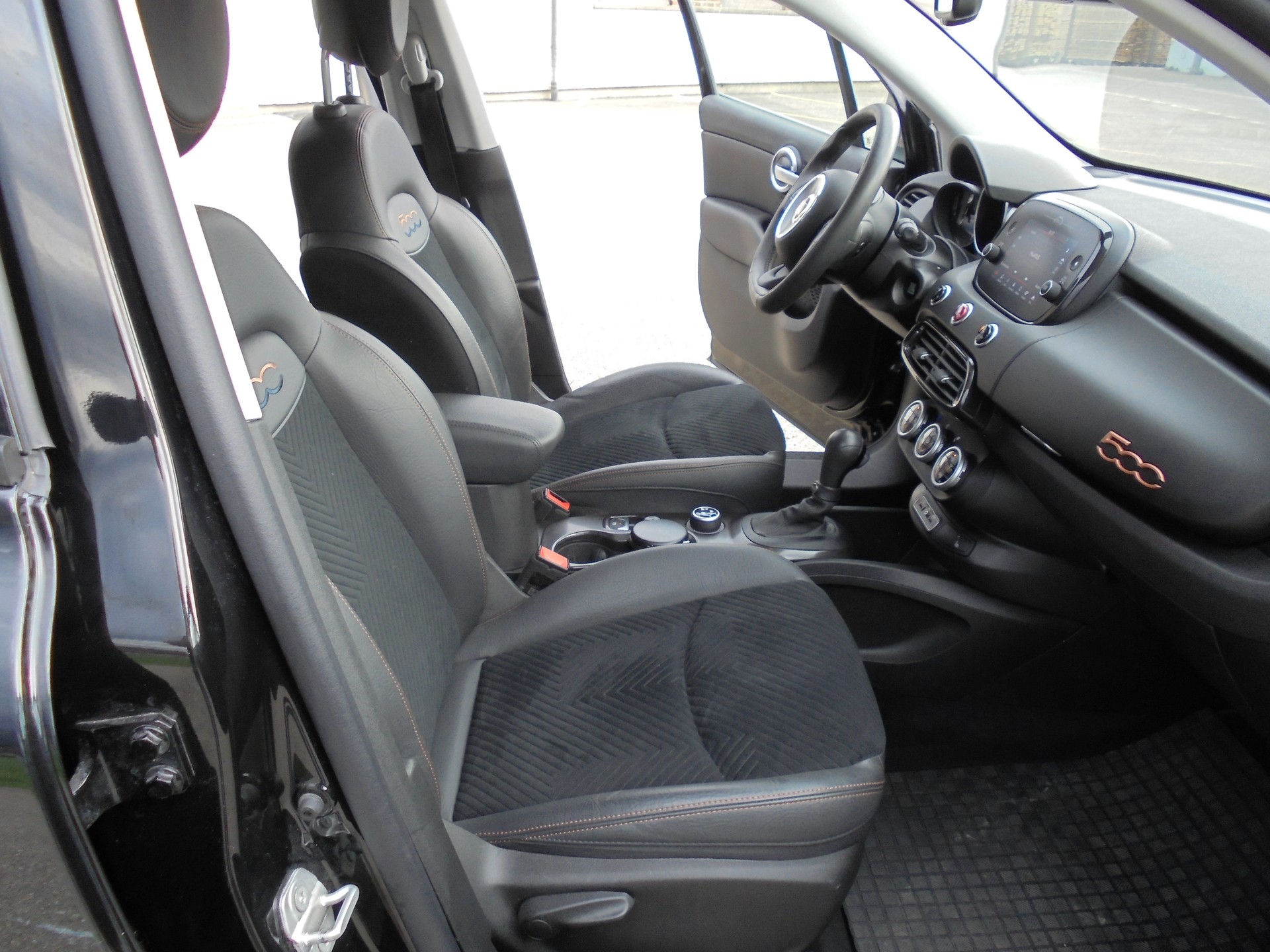 FIAT 500X 1.4T Cross 4x4 Automatic-image-9