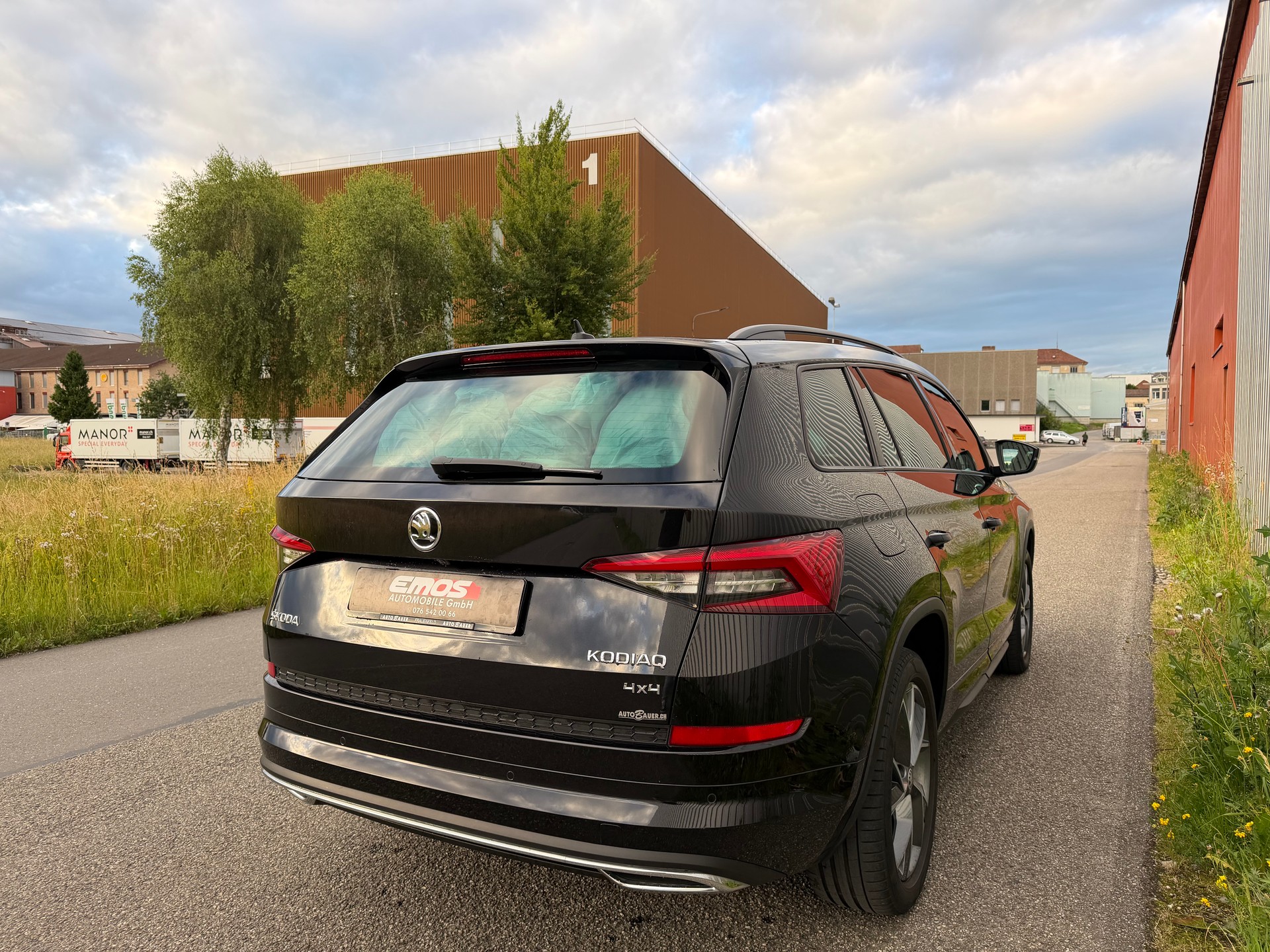 SKODA Kodiaq 2.0 TDI CR Sport Line 4x4 DSG 7 Plätz-image-6