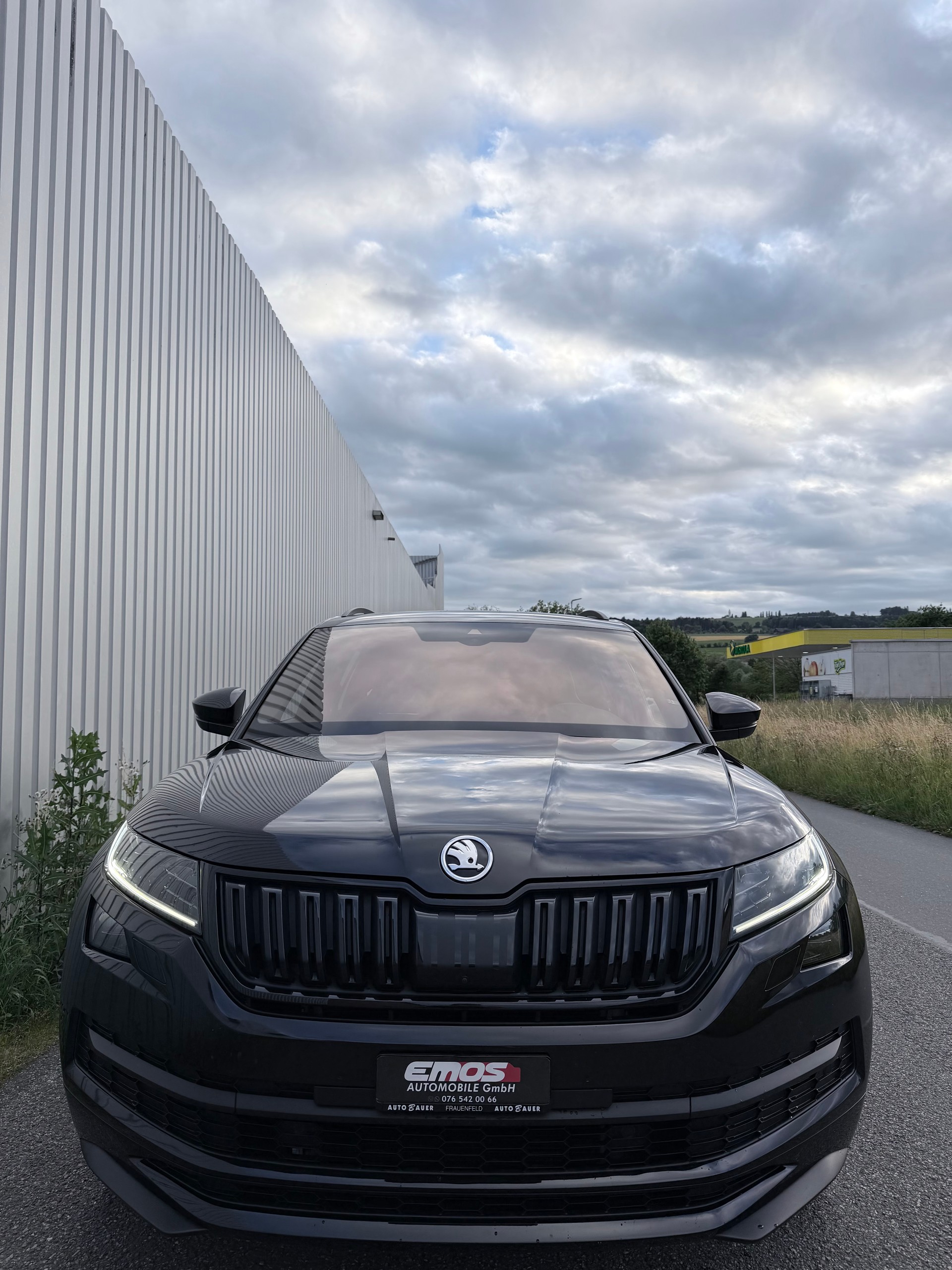 SKODA Kodiaq 2.0 TDI CR Sport Line 4x4 DSG 7 Plätz-image-1