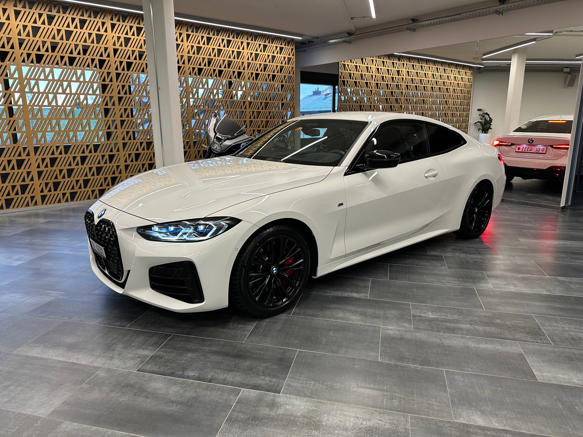 BMW M440i xDrive-image-0
