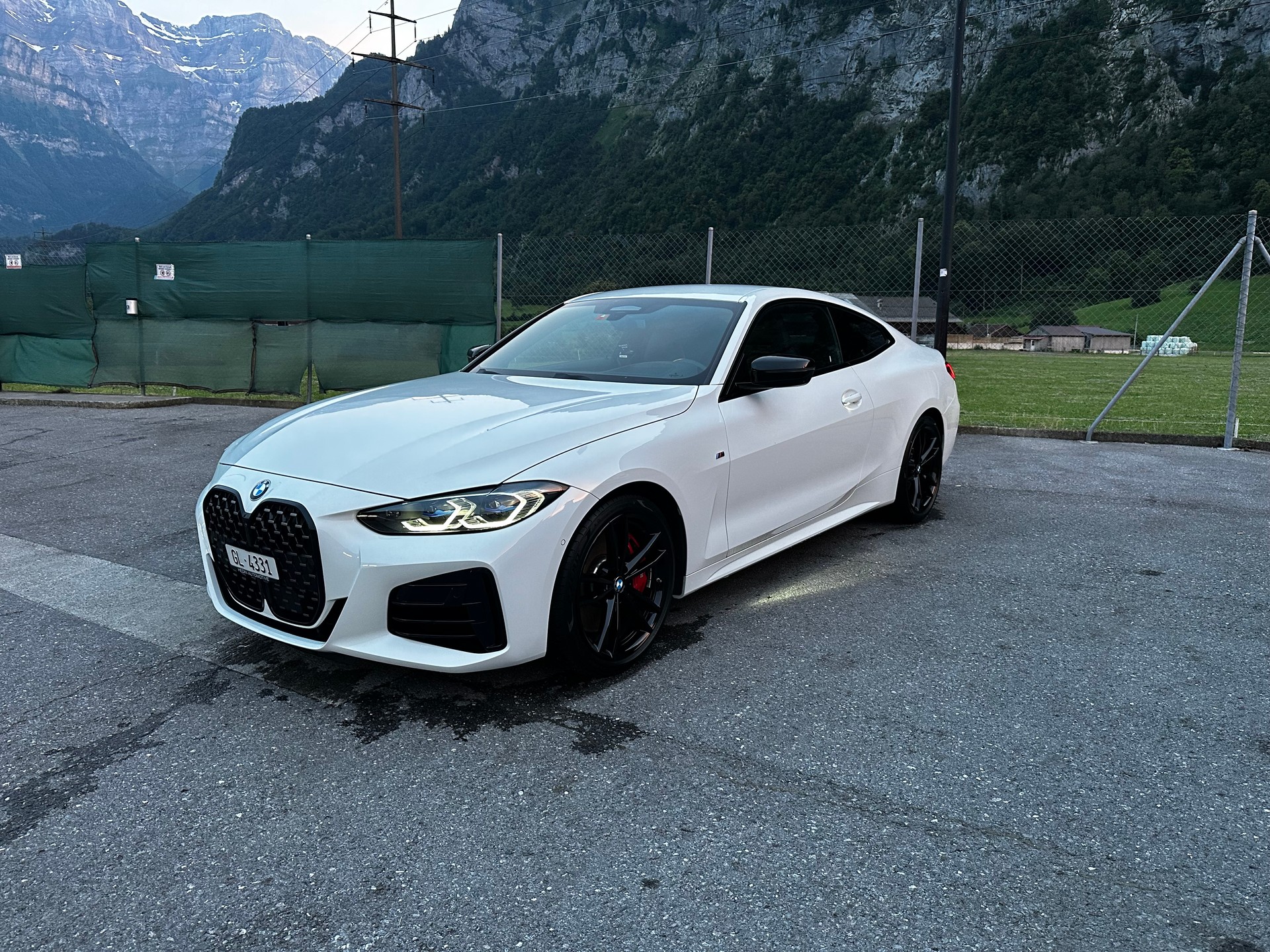 BMW M440i xDrive-image-2