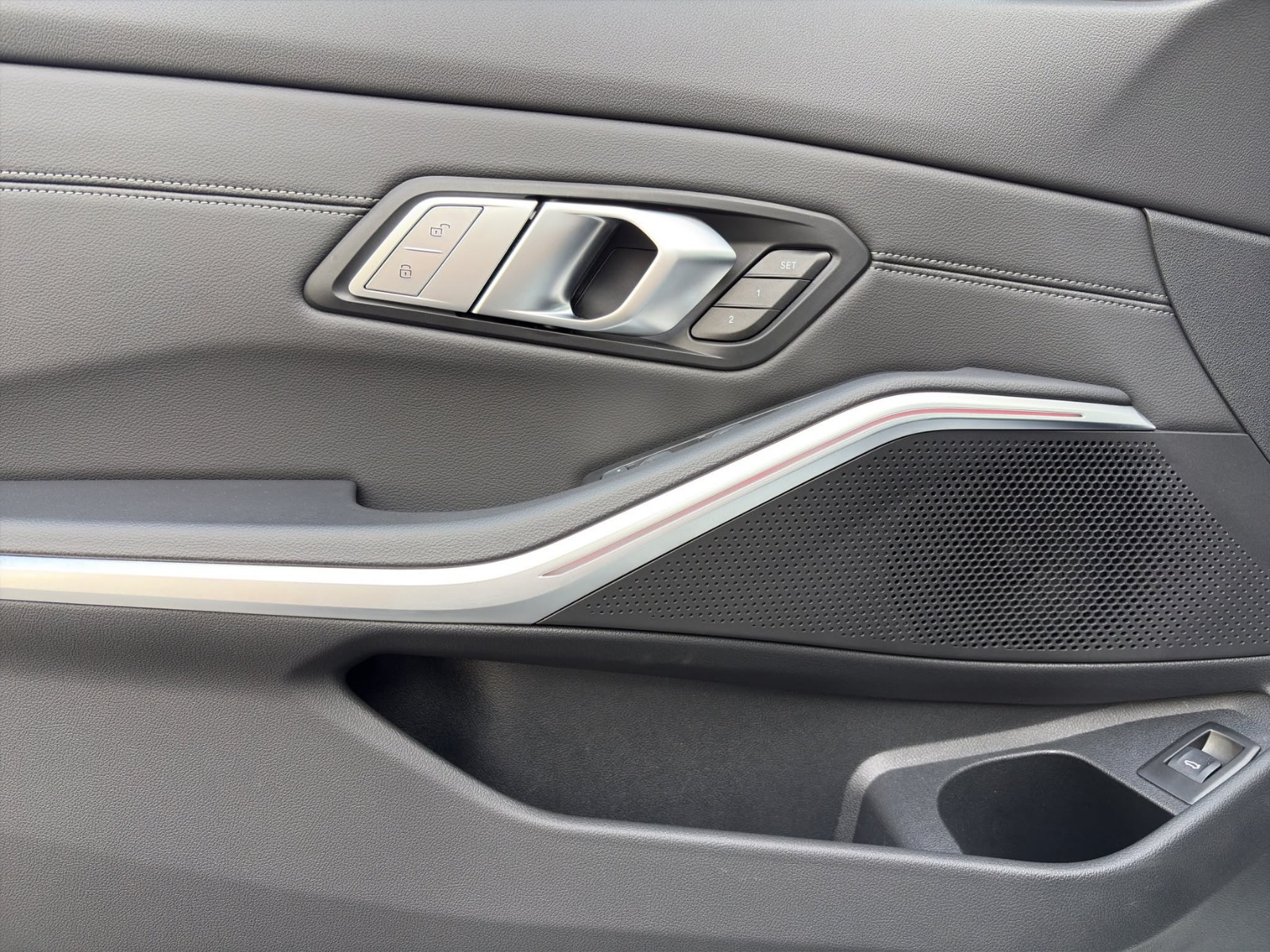 BMW M340i xDrive 48V Touring LCI2 Steptronic M Sport Pro-image-9