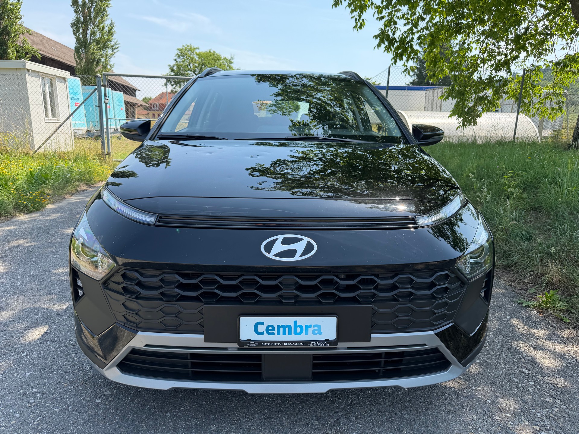HYUNDAI 03. 11. 2025 !! BAYON 1.0 T-GDi CH WAGEN . MIT HAGELSCHADEN. MIT WERKS GARANTIE. NUR 11`900 KM. SAUBER GEPFLEGT 15`900.- !!