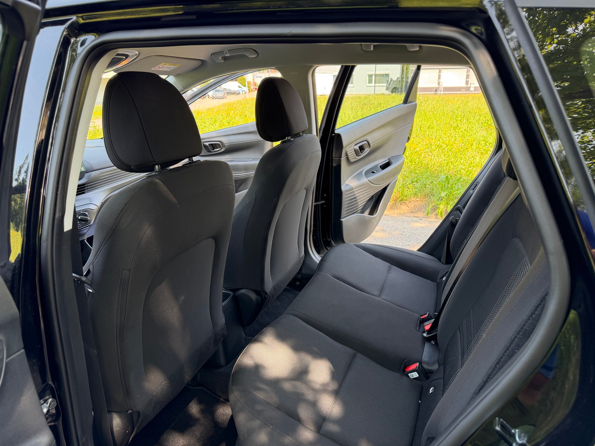 HYUNDAI 03. 11. 2025 !! BAYON 1.0 T-GDi CH WAGEN . MIT HAGELSCHADEN. MIT WERKS GARANTIE. NUR 11`900 KM. SAUBER GEPFLEGT 15`900.- !!-image-25