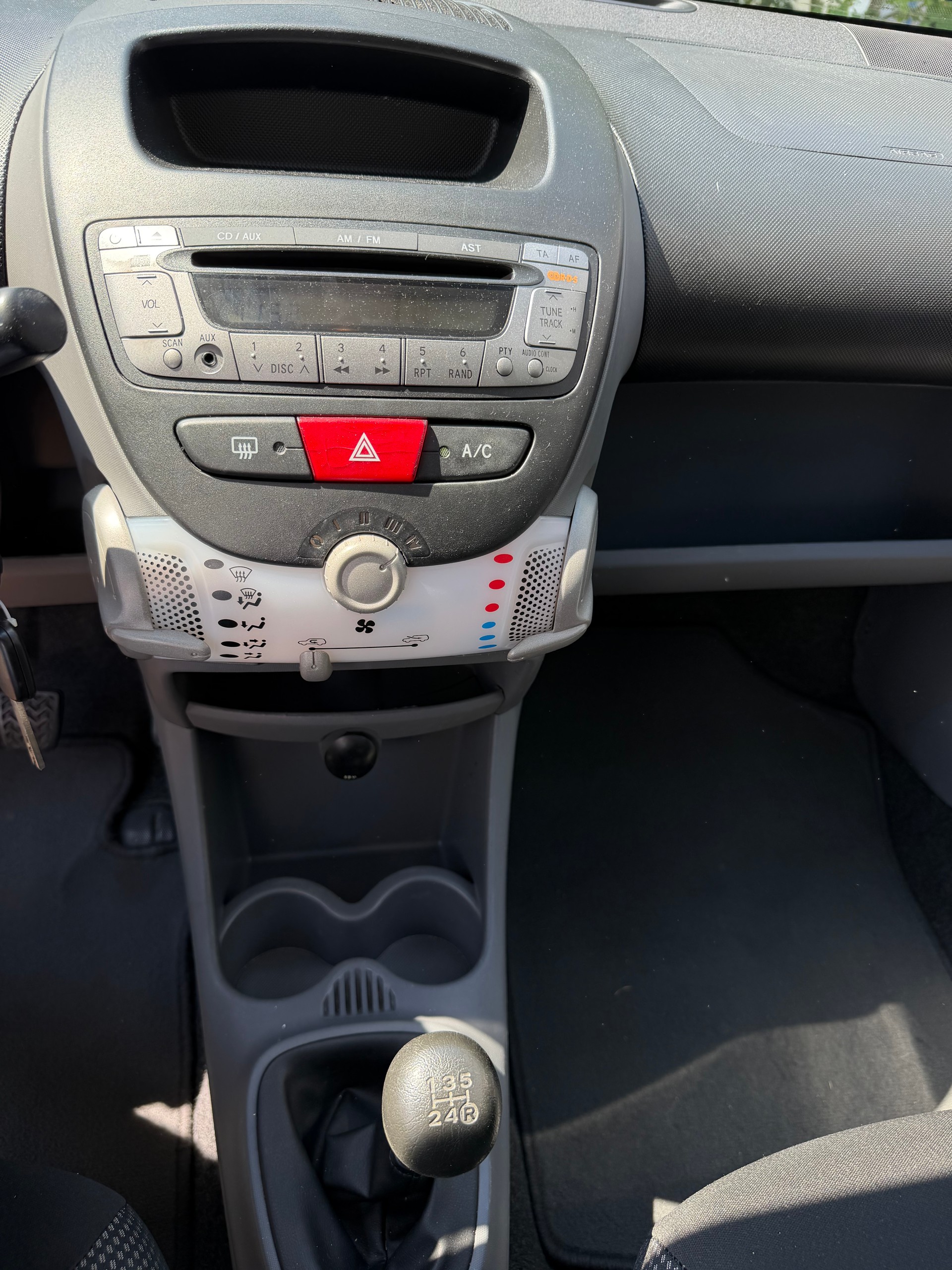 TOYOTA Aygo 1.0 Linea Luna/ frisch ab mfk-image-10