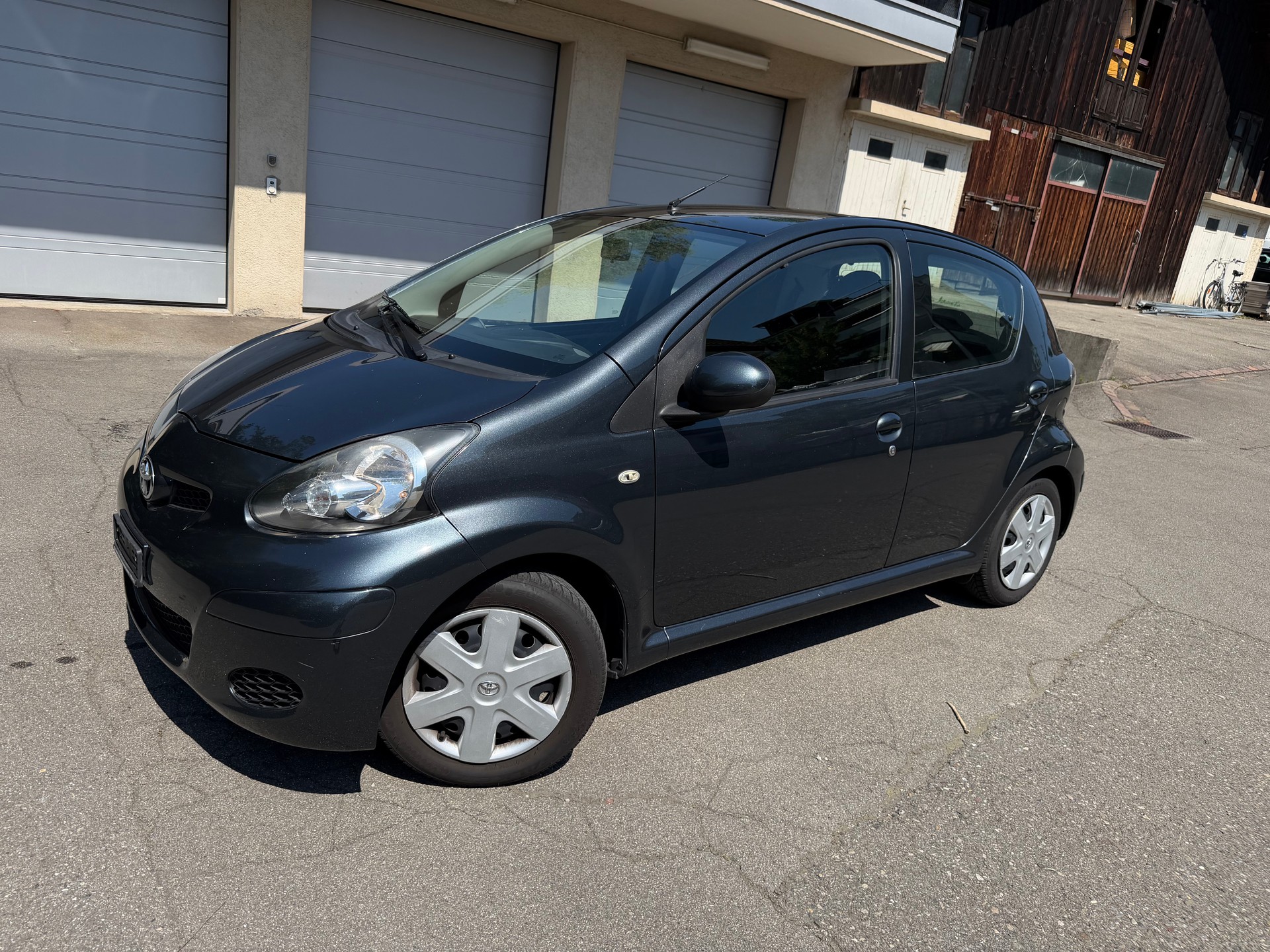 TOYOTA Aygo 1.0 Linea Luna/ frisch ab mfk-image-0