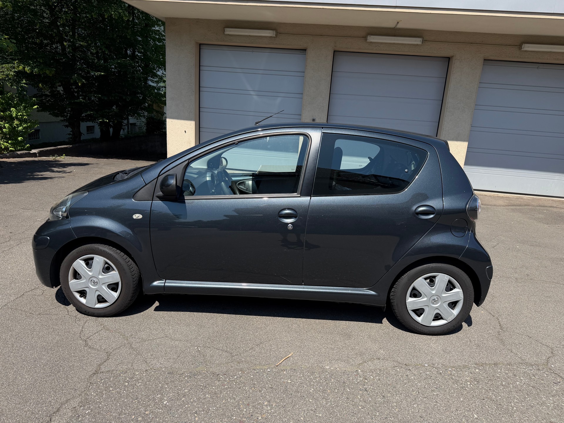 TOYOTA Aygo 1.0 Linea Luna/ frisch ab mfk-image-1