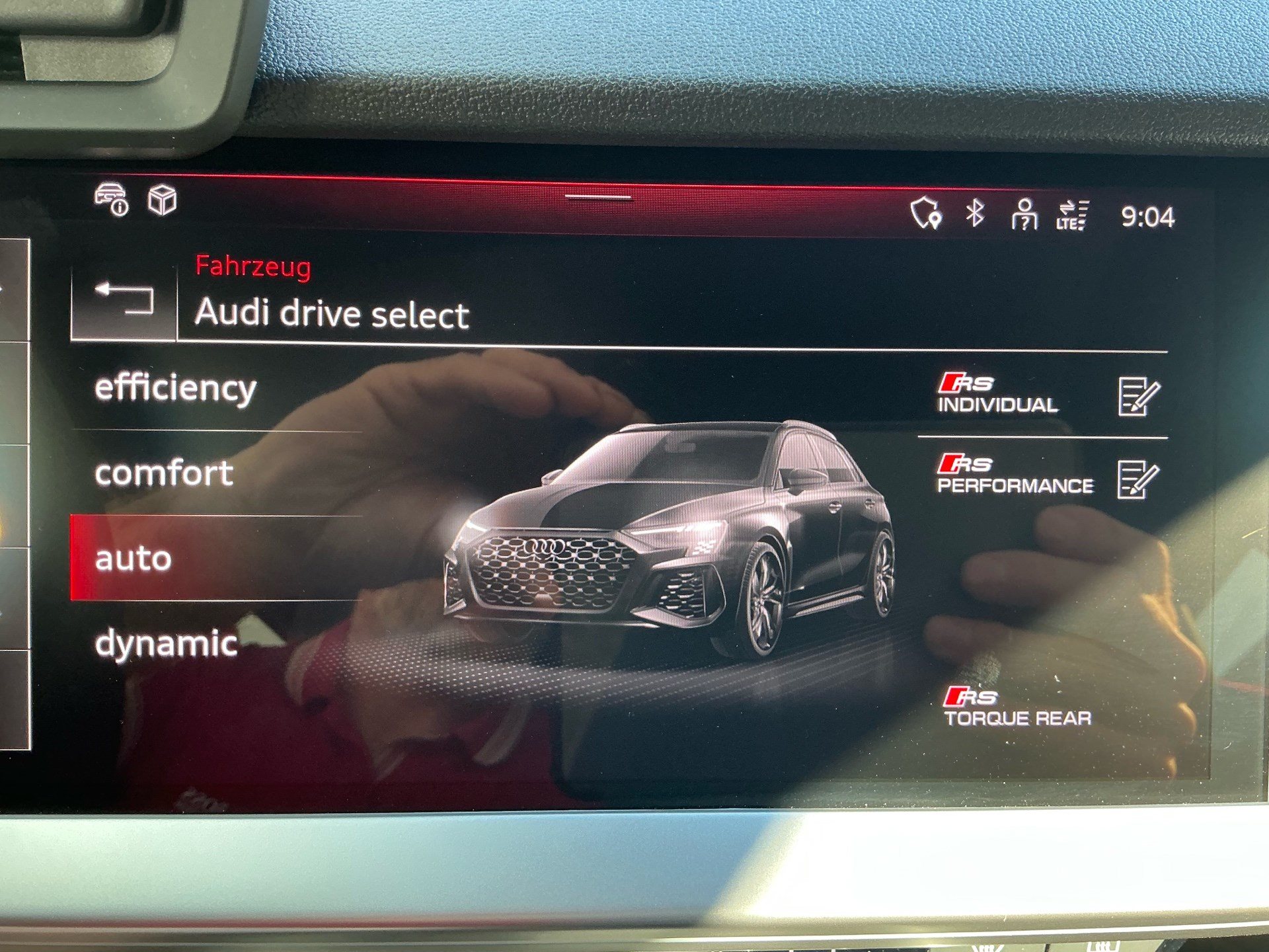 AUDI RS3 SPORTBACK 2.5 400 PS TFSI QUATTRO *** ABSOLUTE TOP AUSSTATTUNG & PANORAMAGLASDACH ***-image-14