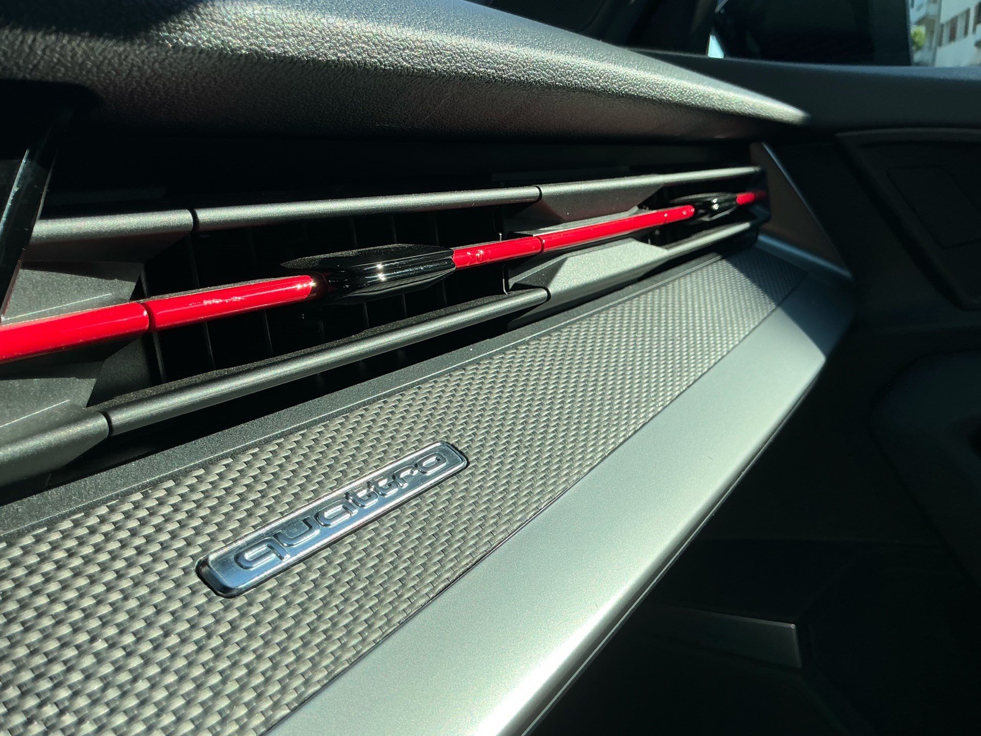 AUDI RS3 SPORTBACK 2.5 400 PS TFSI QUATTRO *** ABSOLUTE TOP AUSSTATTUNG & PANORAMAGLASDACH ***-image-21