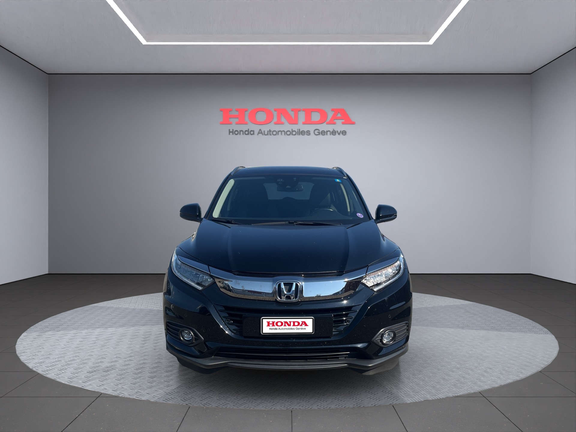 HONDA HR-V 1.5i-VTEC Executive-image-2