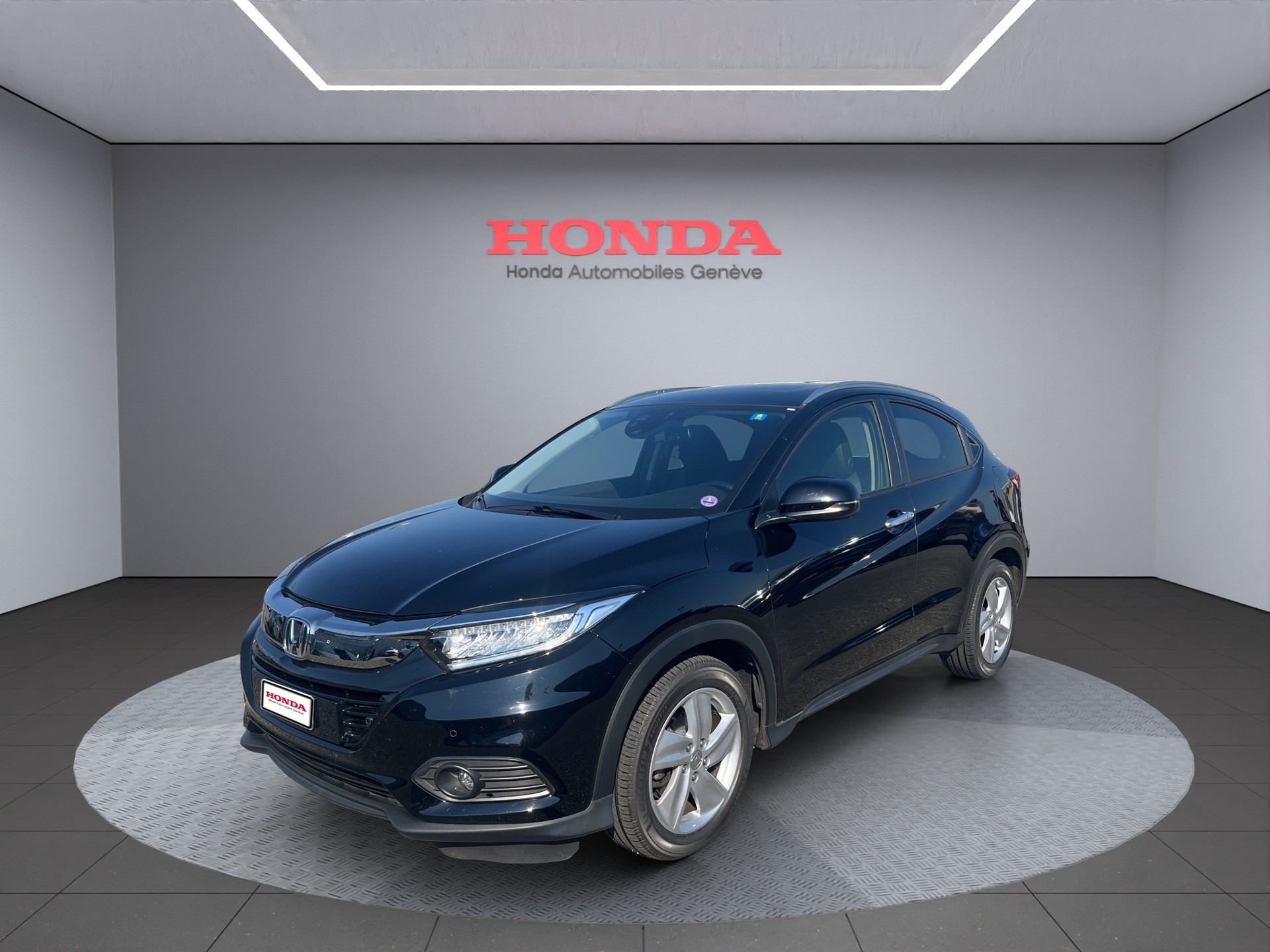 HONDA HR-V 1.5i-VTEC Executive-image-3