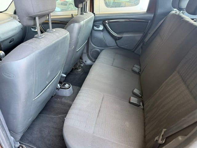 DACIA Duster 1.6 4x4-image-9