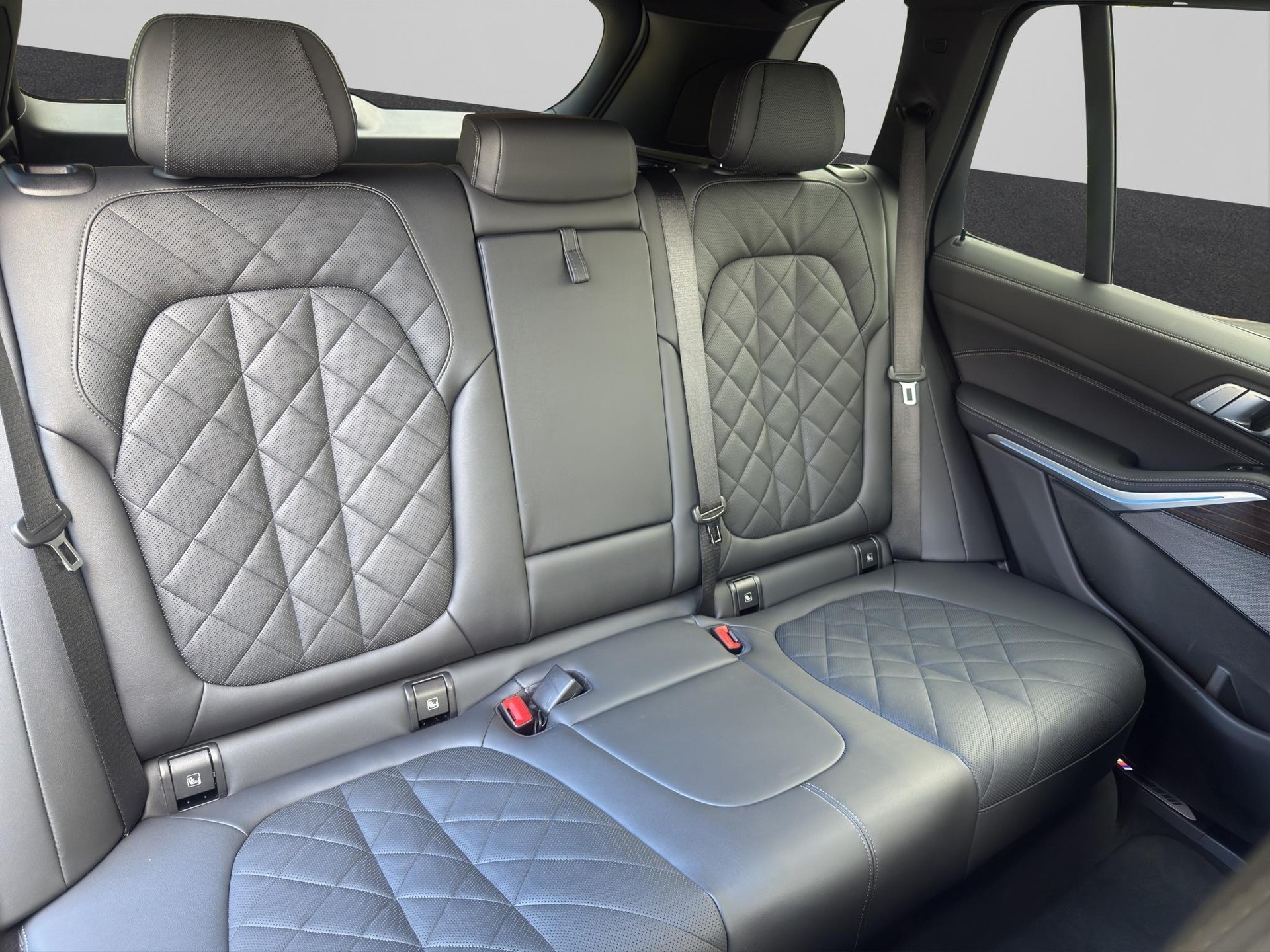 BMW X5 50e xDrive M Sport-image-16