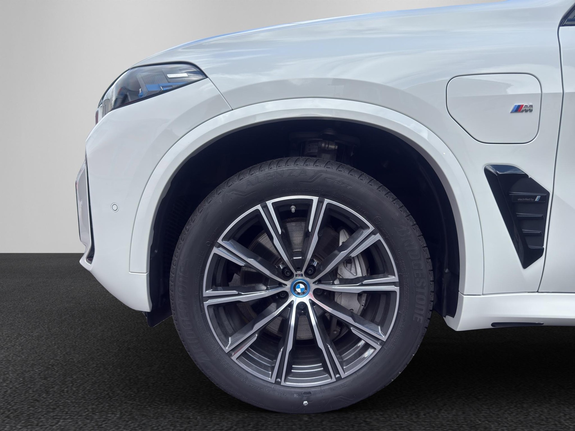 BMW X5 50e xDrive M Sport-image-9