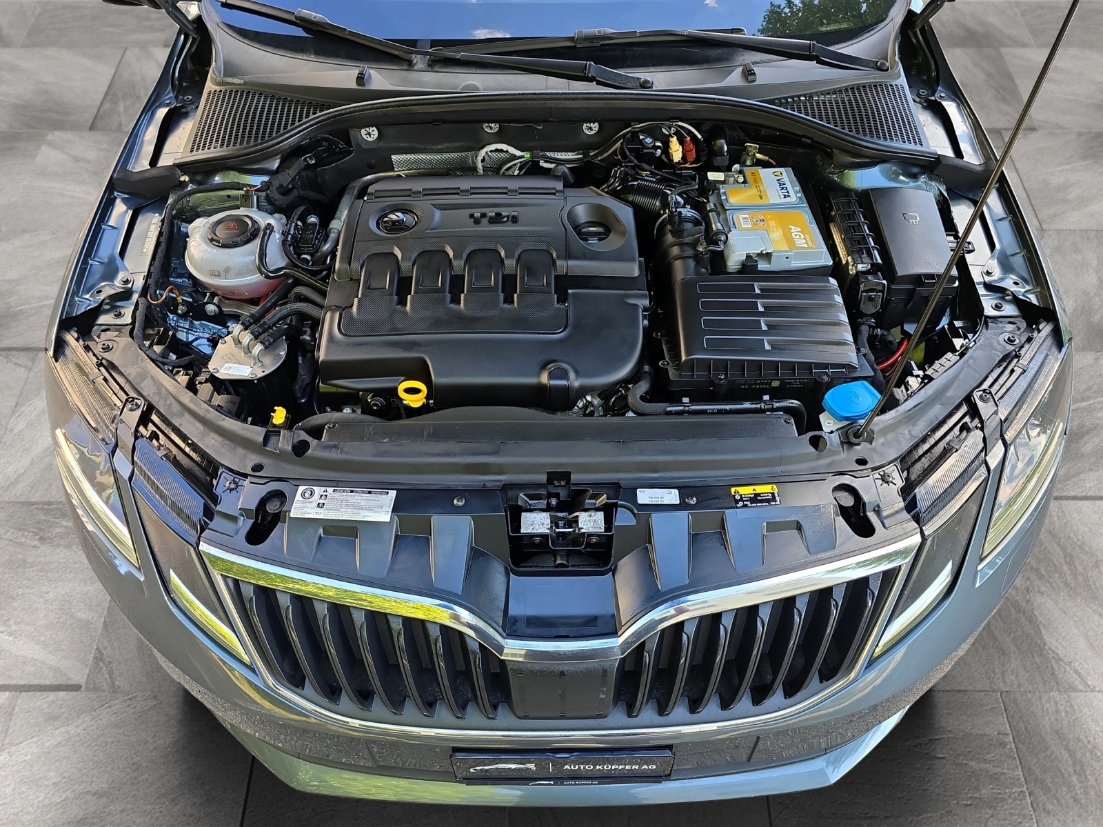 SKODA Octavia Combi 2.0 TDI 4x4 DSG-image-27