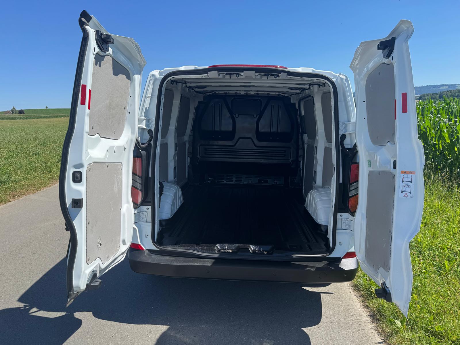 FORD Transit Custom Van 300 L1H1 Trend-image-5
